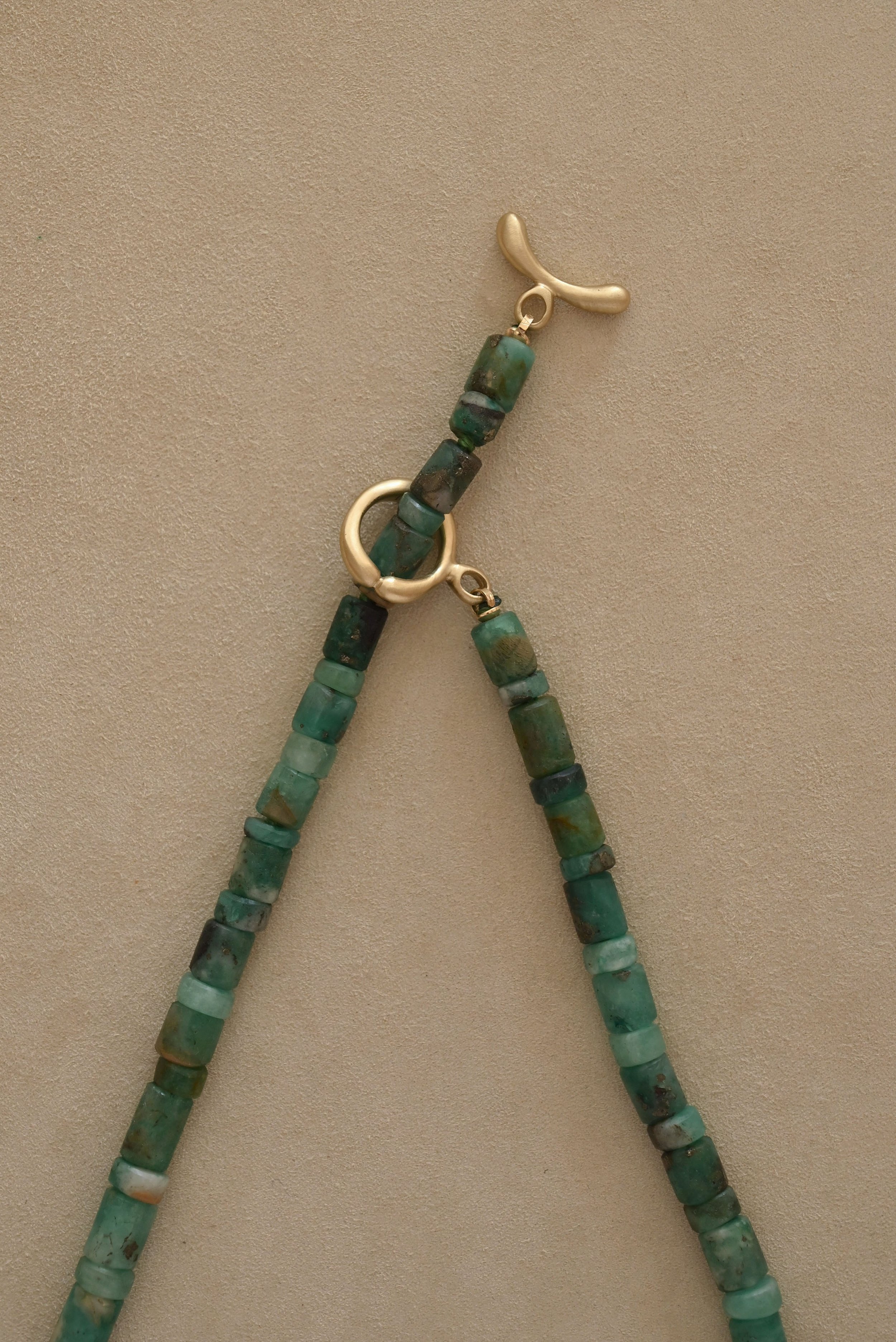Dunton-Ellerkamp-Fall-Capsule-2026-Web-Web-Chunky-Emerald-Strand-3.jpg