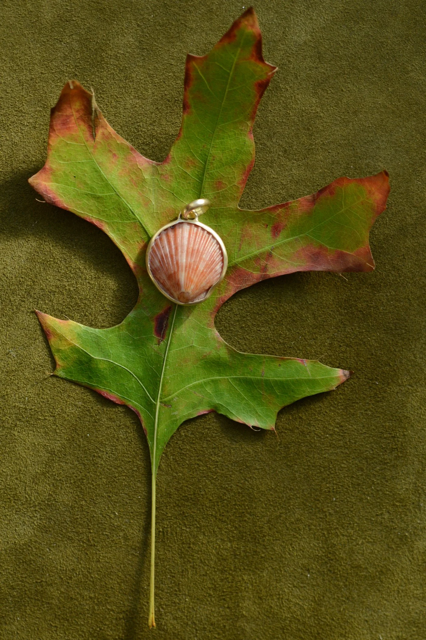 Dunton_Ellerkamp_Shell_Pendants_Fall_Capsule_2_web-2.jpg