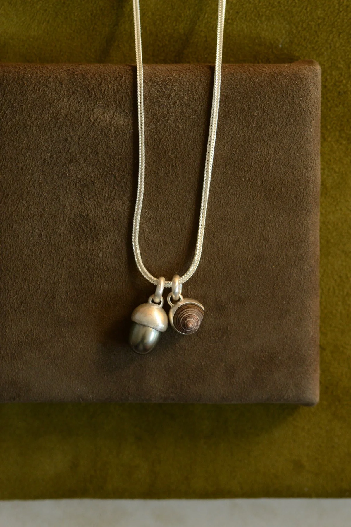Dunton_Ellerkamp_Shell_Pendant_26.jpg