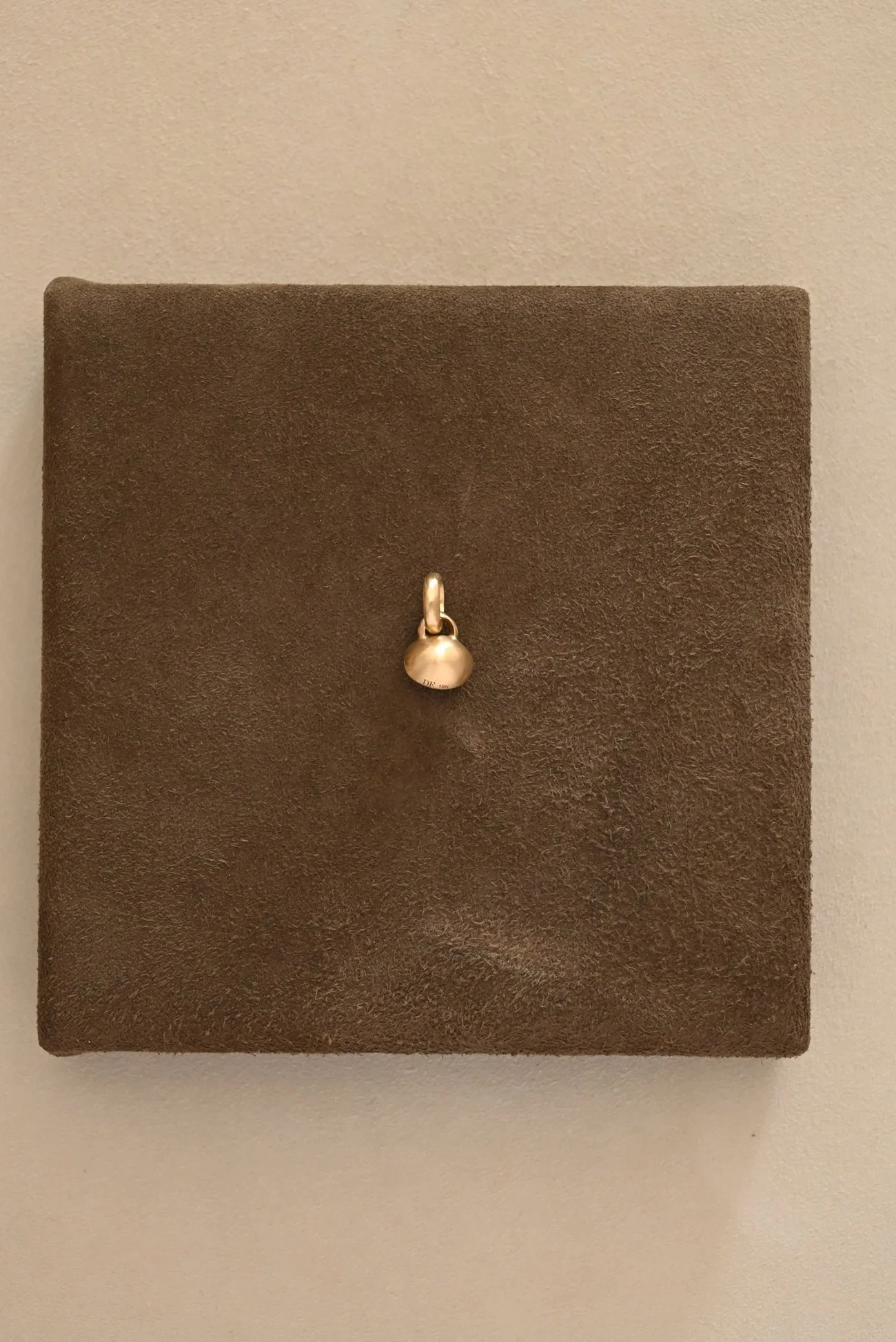Dunton-Ellerkamp-Gold-Moonstone-Pendant-6.jpg