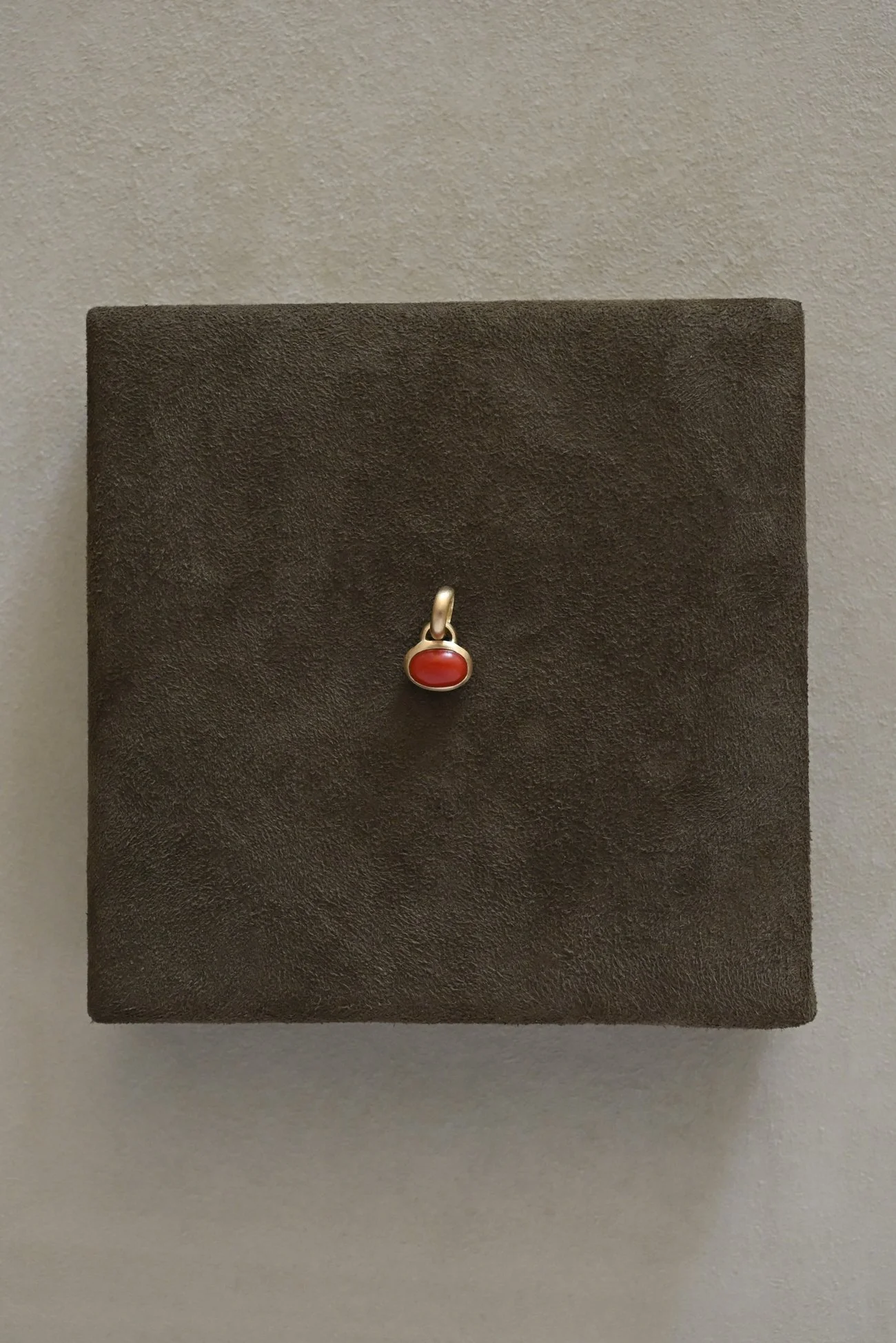 Dunton-Ellerkamp-Gold-Coral-Pendant-1.jpg