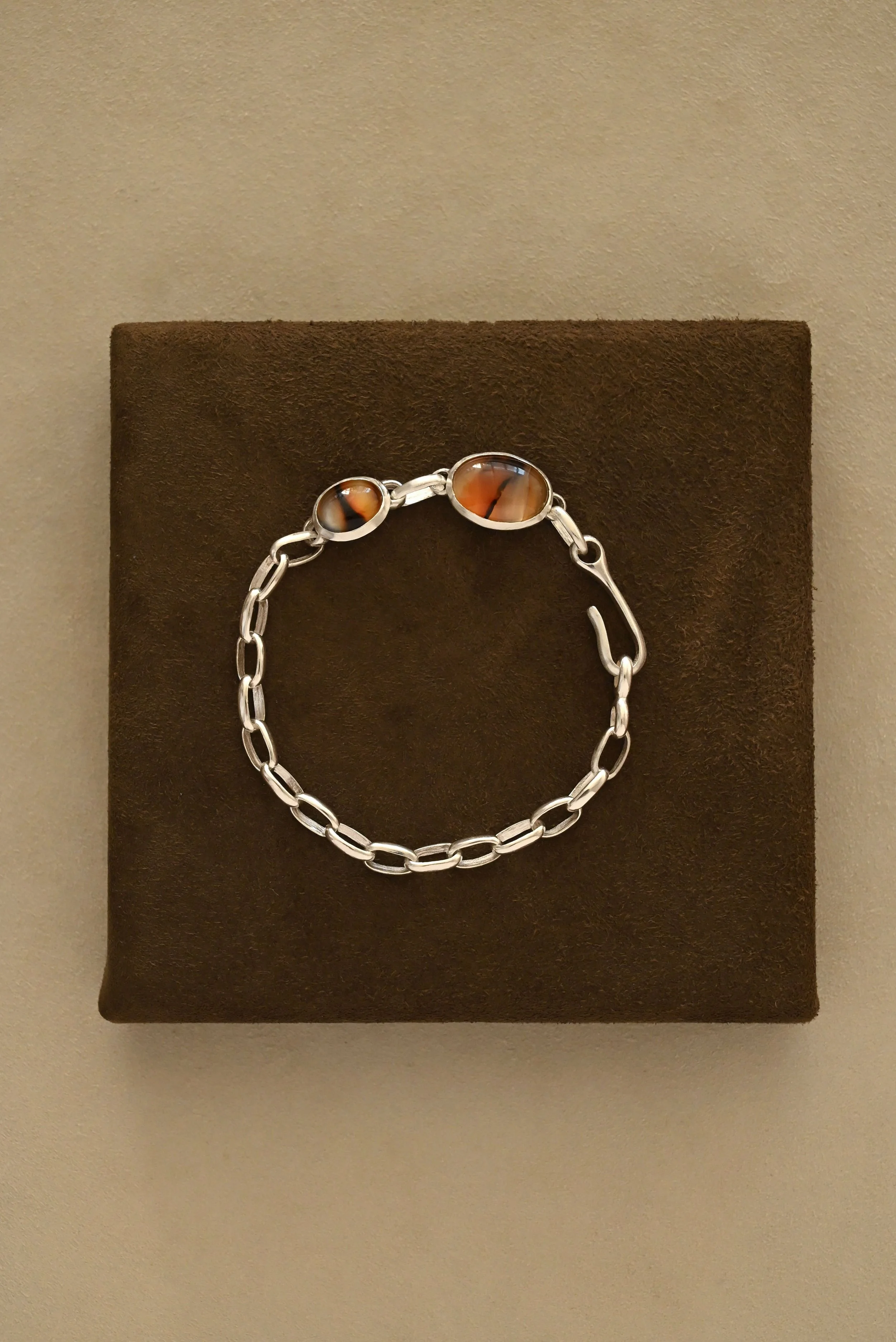 Baby Elevine Bracelet with Montana Agates