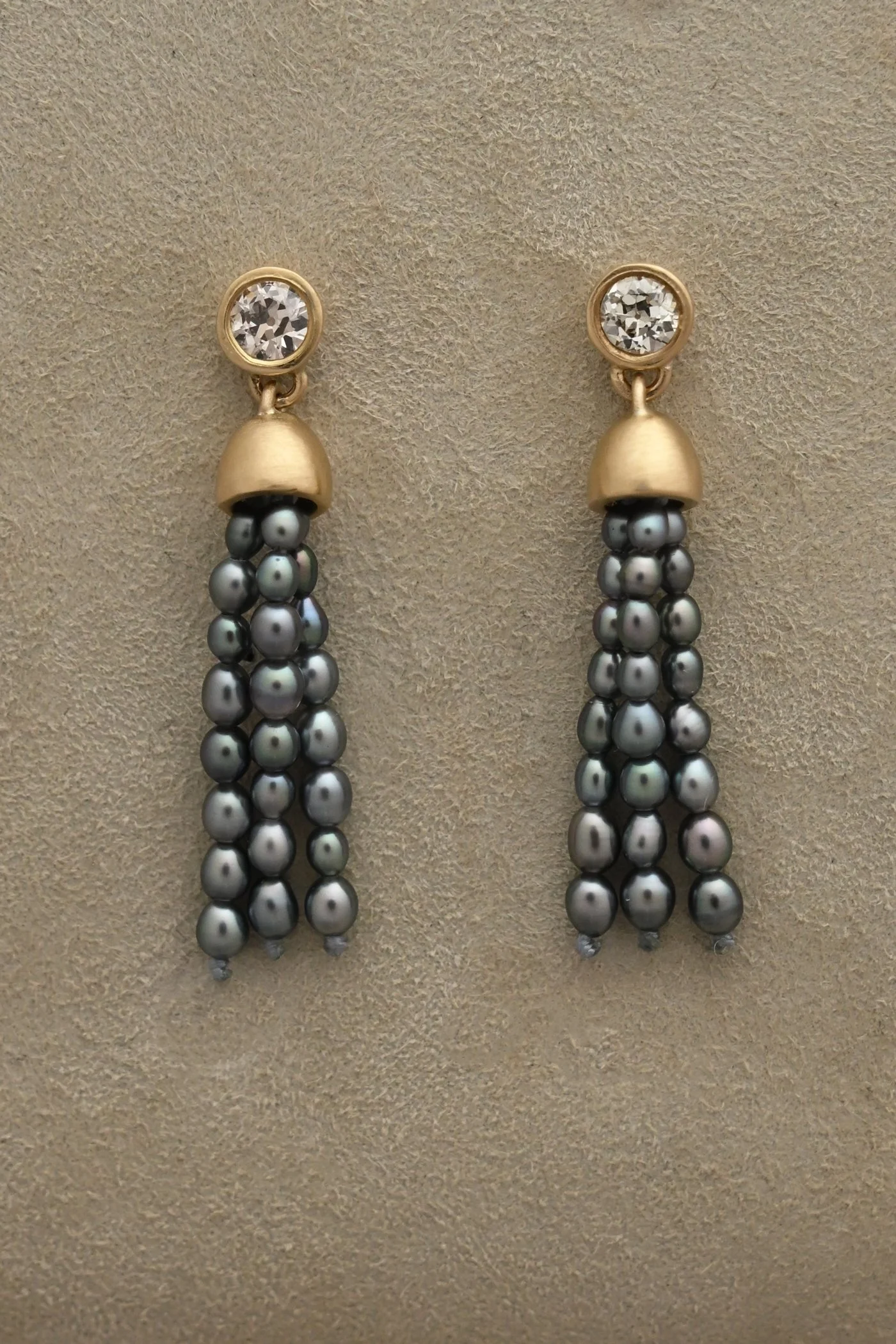 Dunton-Ellerkamp-Diamond-Tahitian-Pearl-Fringe-Earrings-1.jpg