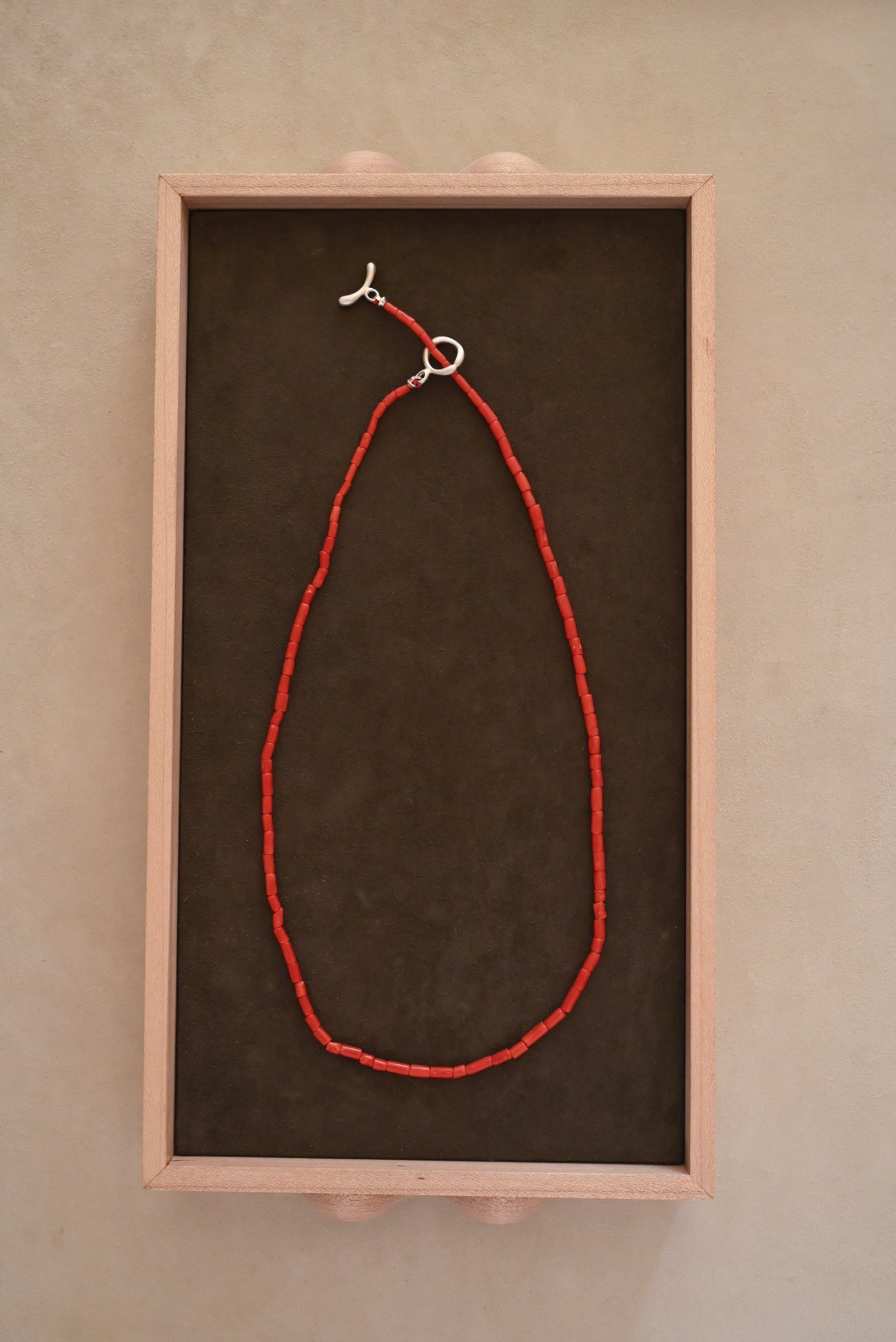 Dunton-Ellerkamp-Coral-Silver-Necklace-1.jpg