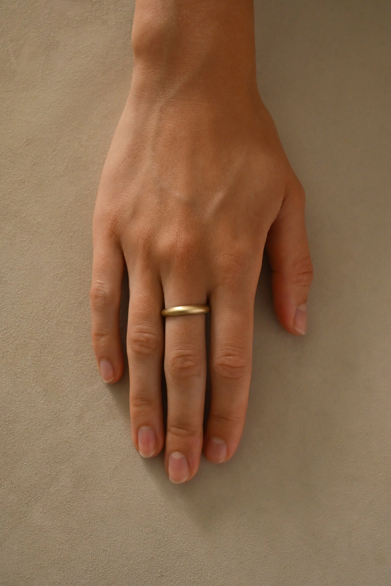 Dunton-Ellerkamp-Gold-Vow-Band-II-3.5mm.jpg