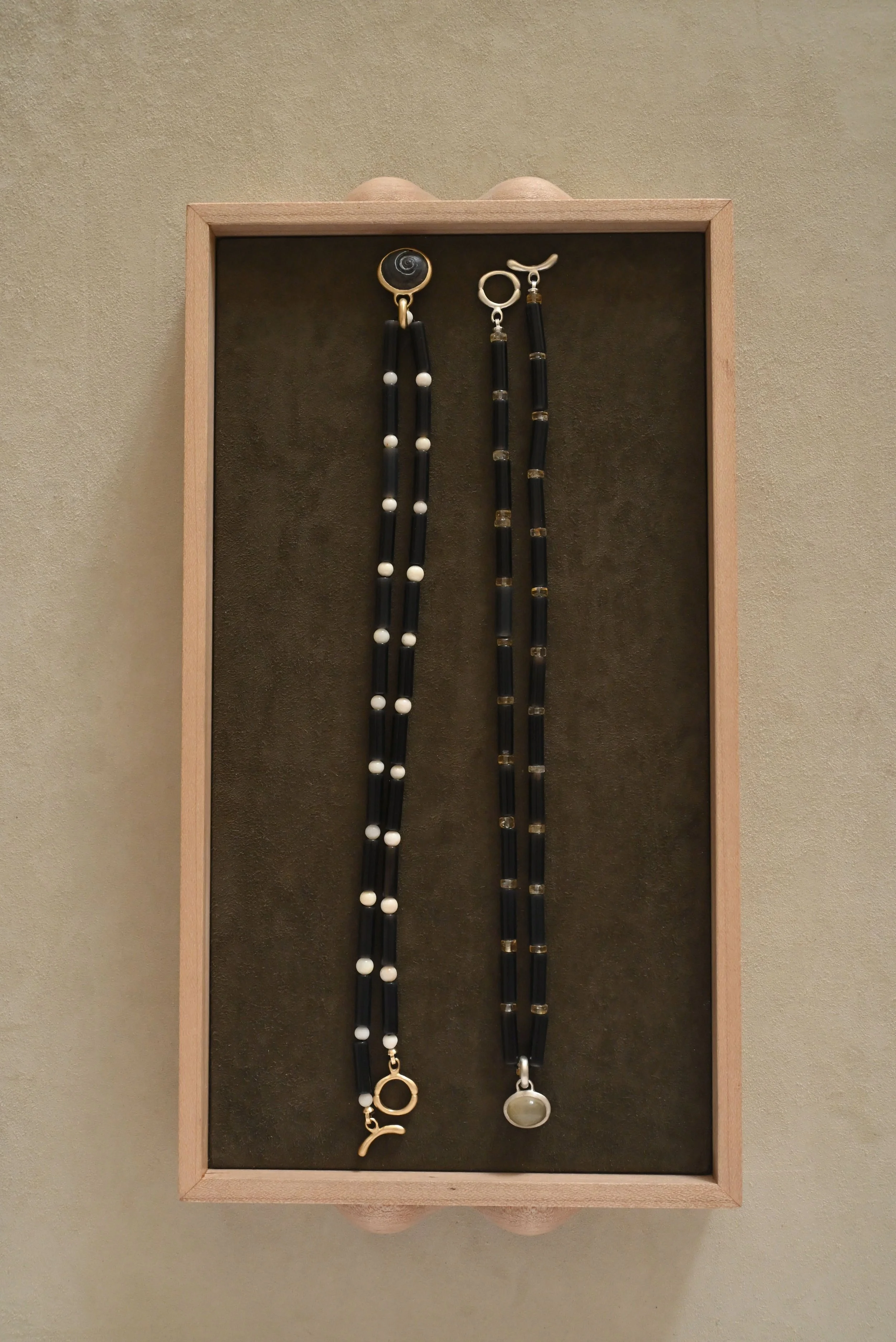 Dunton-Ellerkamp-Fall-Capsule-2026-Web-Agate-Pearl-Citrine-Necklace-Group-3.jpg