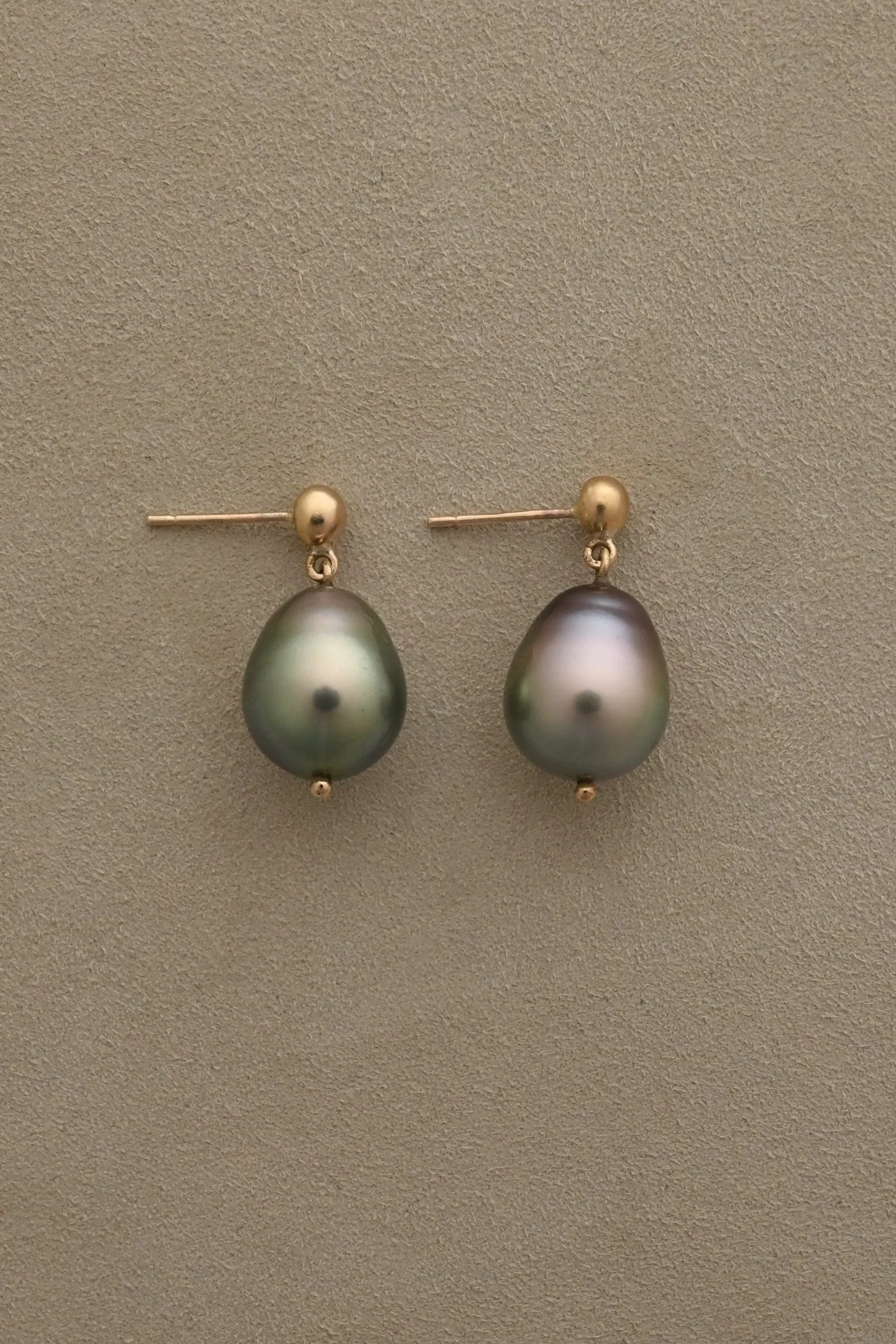 Dunton-Ellerkamp-Tahitian-Pearl-Drop-Earrings-1.jpg