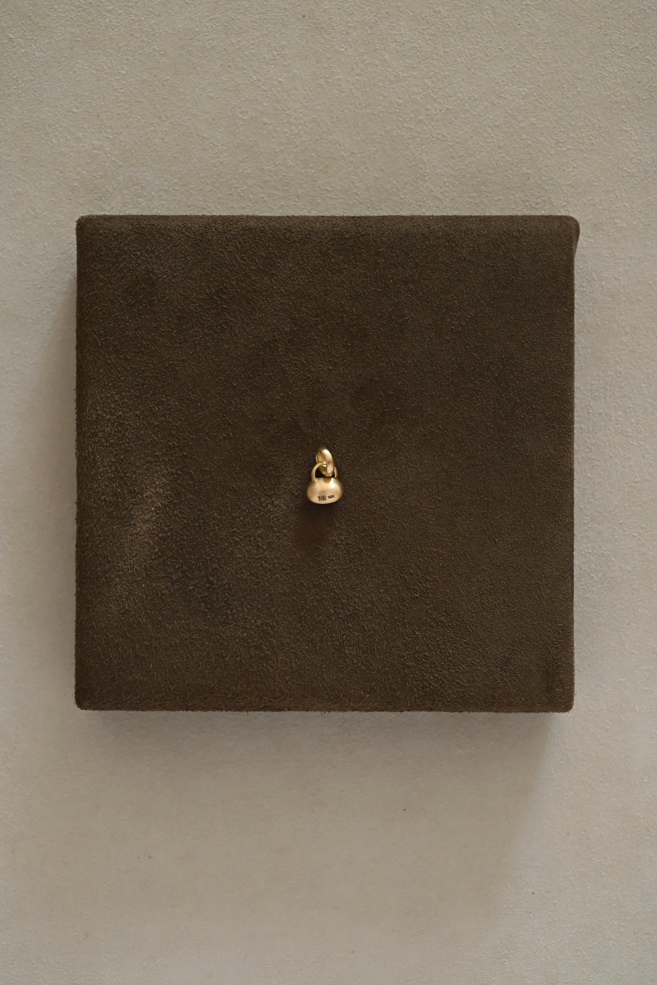 Dunton-Ellerkamp-Fall-Capsule-Coral-Pendant-Back-2.jpg