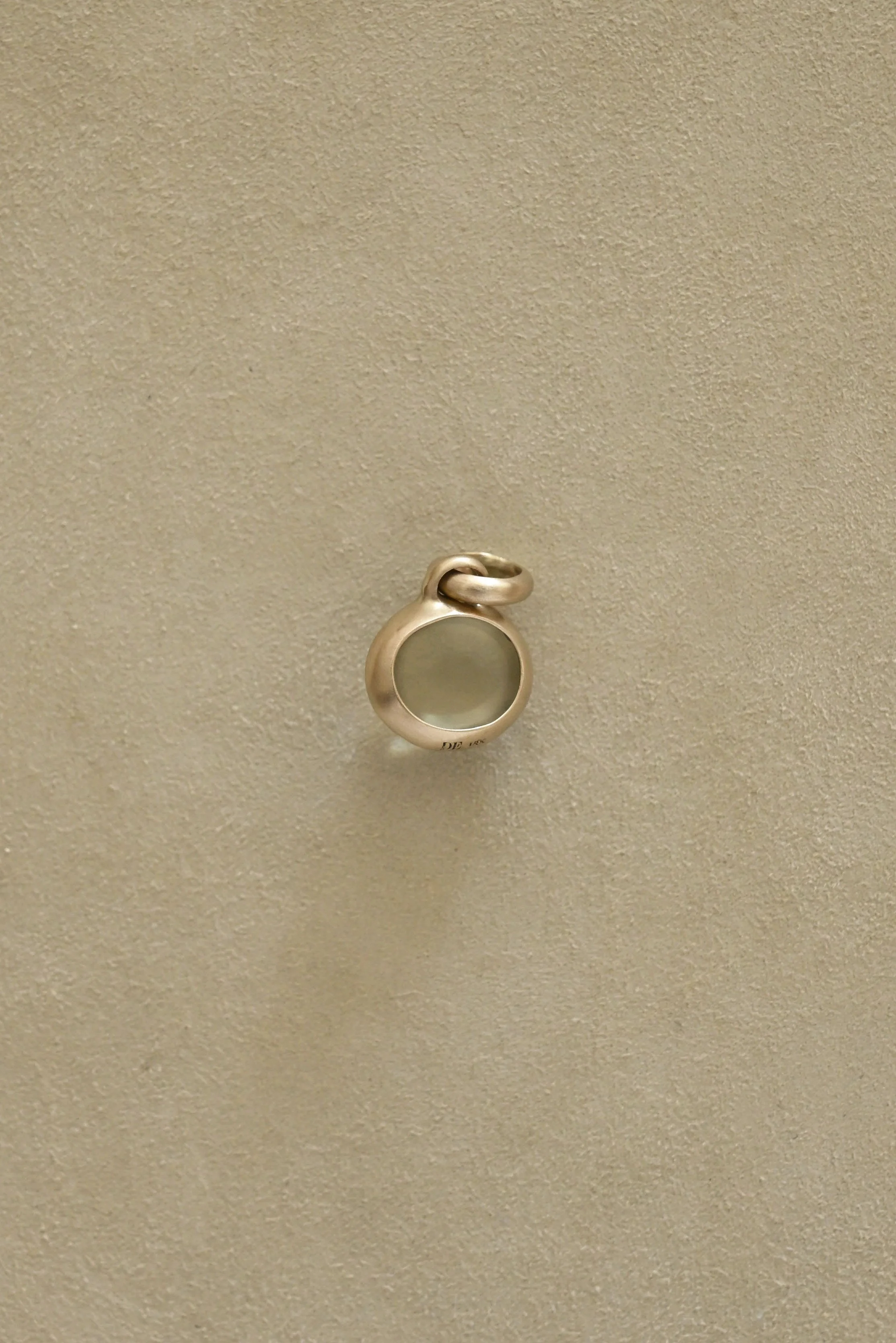 Dunton-Ellerkamp-Fall-Capsule-Collection-2026-Green-Moonstone-White-Gold-Window-Pendant-2.jpg