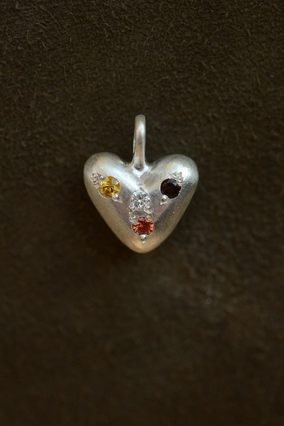 Dunton_Ellerkamp_Heart_Pendant_Fall_Capsule_3.jpg