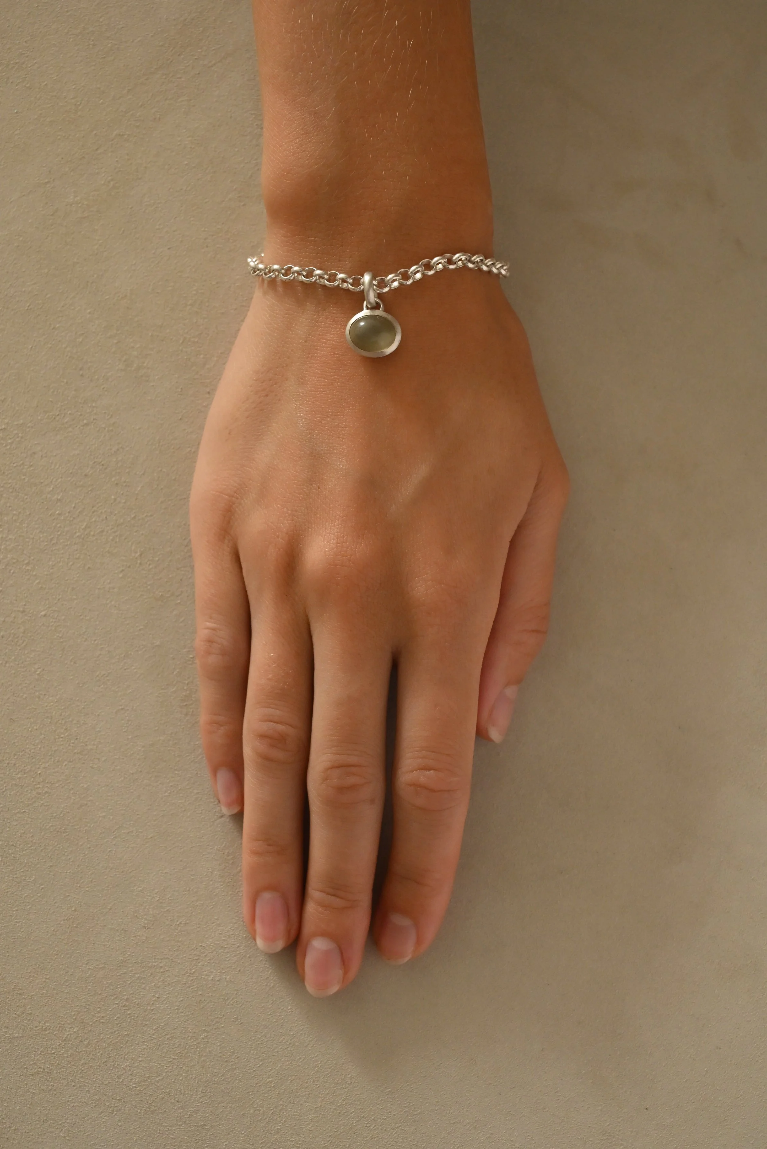 Dunton-Ellerkamp-Fall-Capsule-Collection-Oliver-Bracelet-Green-Moonstone-Pendant-1.jpg