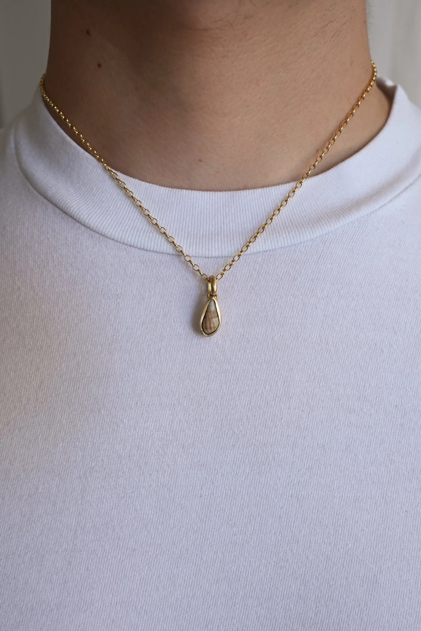 Dunton-Ellerkamp-Pendant-On-Figure-16.jpg