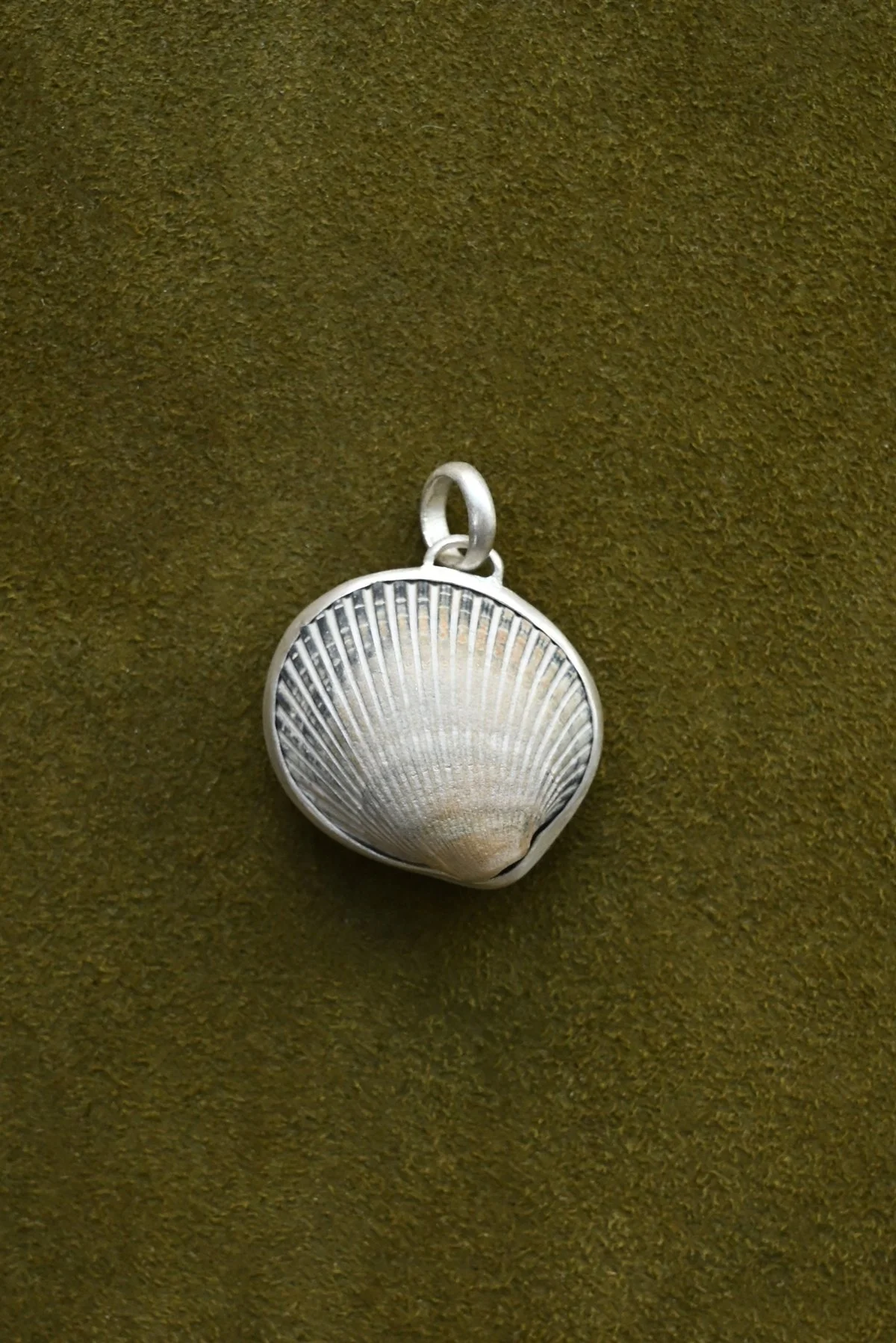 Shell Pendant No. 85