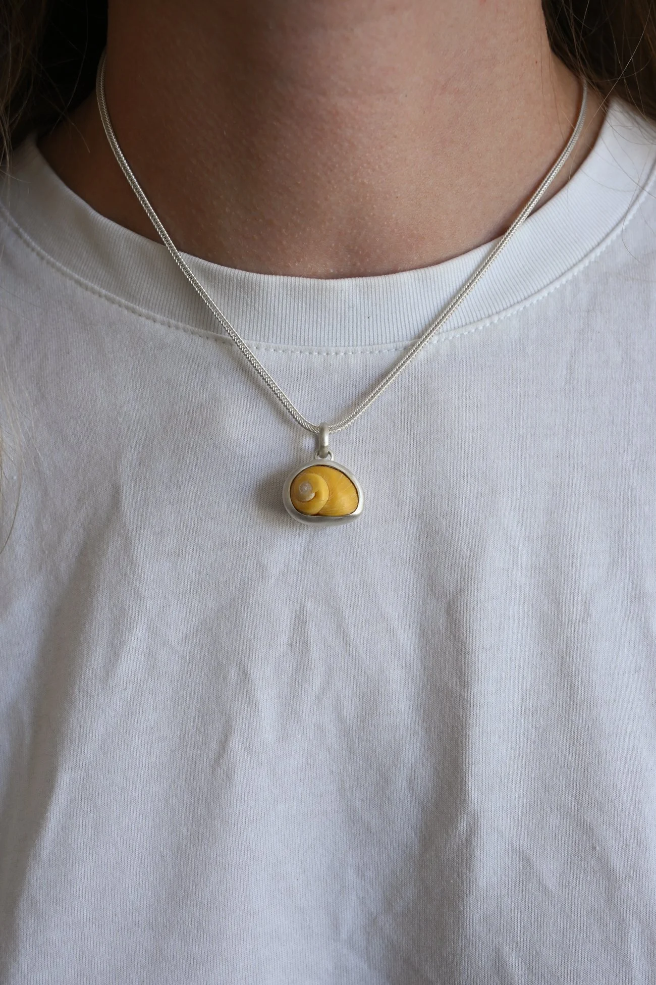 Dunton-Ellerkamp-Pendant-On-Figure-22.jpg