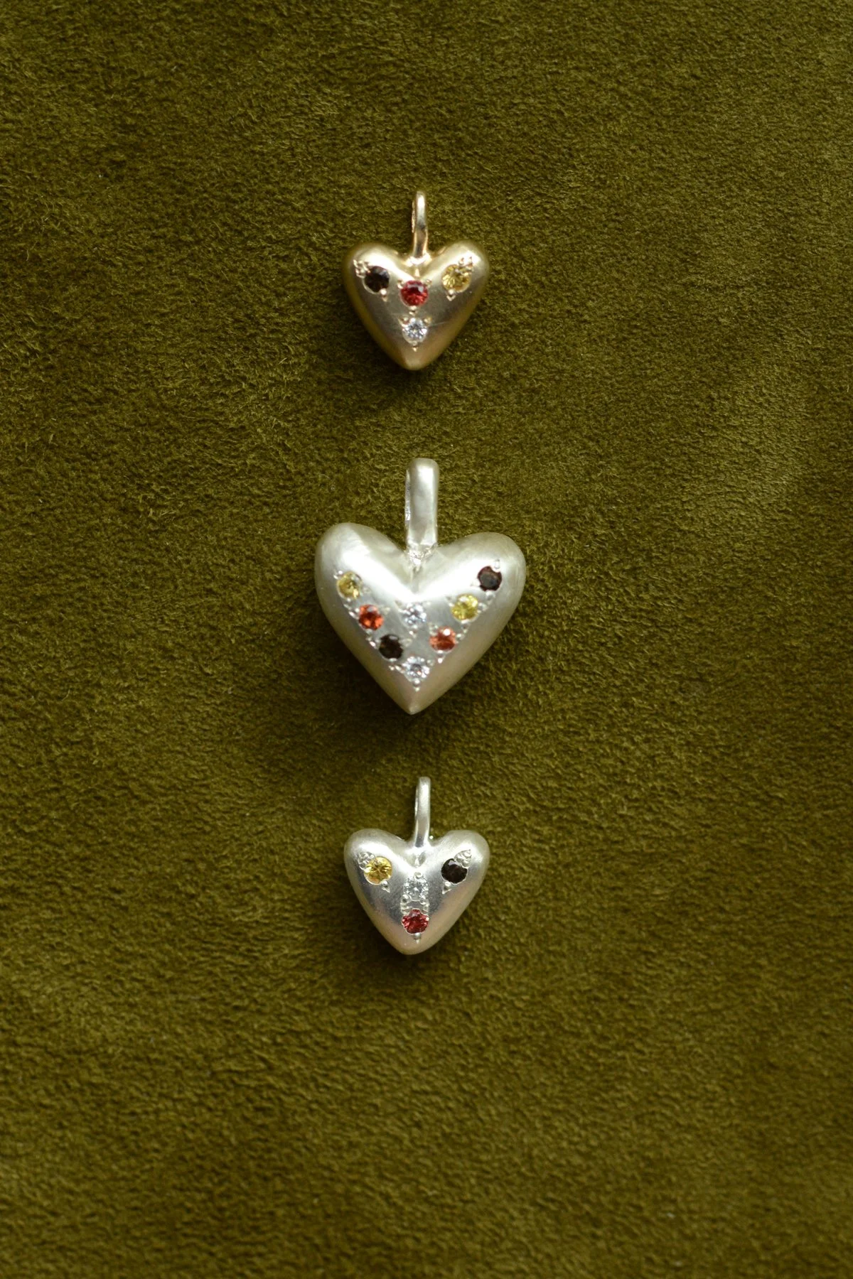 Dunton_Ellerkamp_Fall_Capsule_Collection_Heart_Pendant_17.jpg