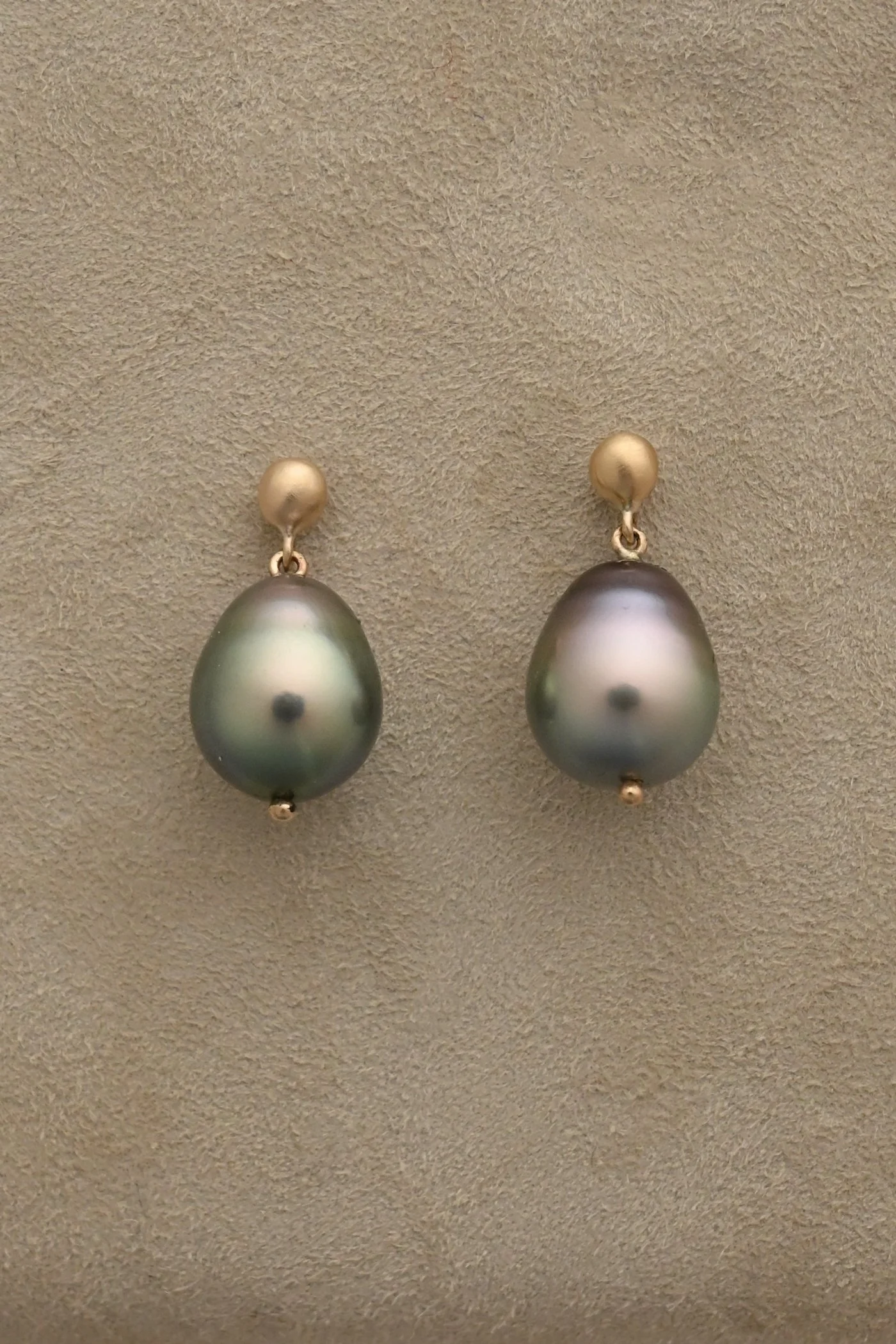 Tahitian Pearl and Gold Drop Earrings