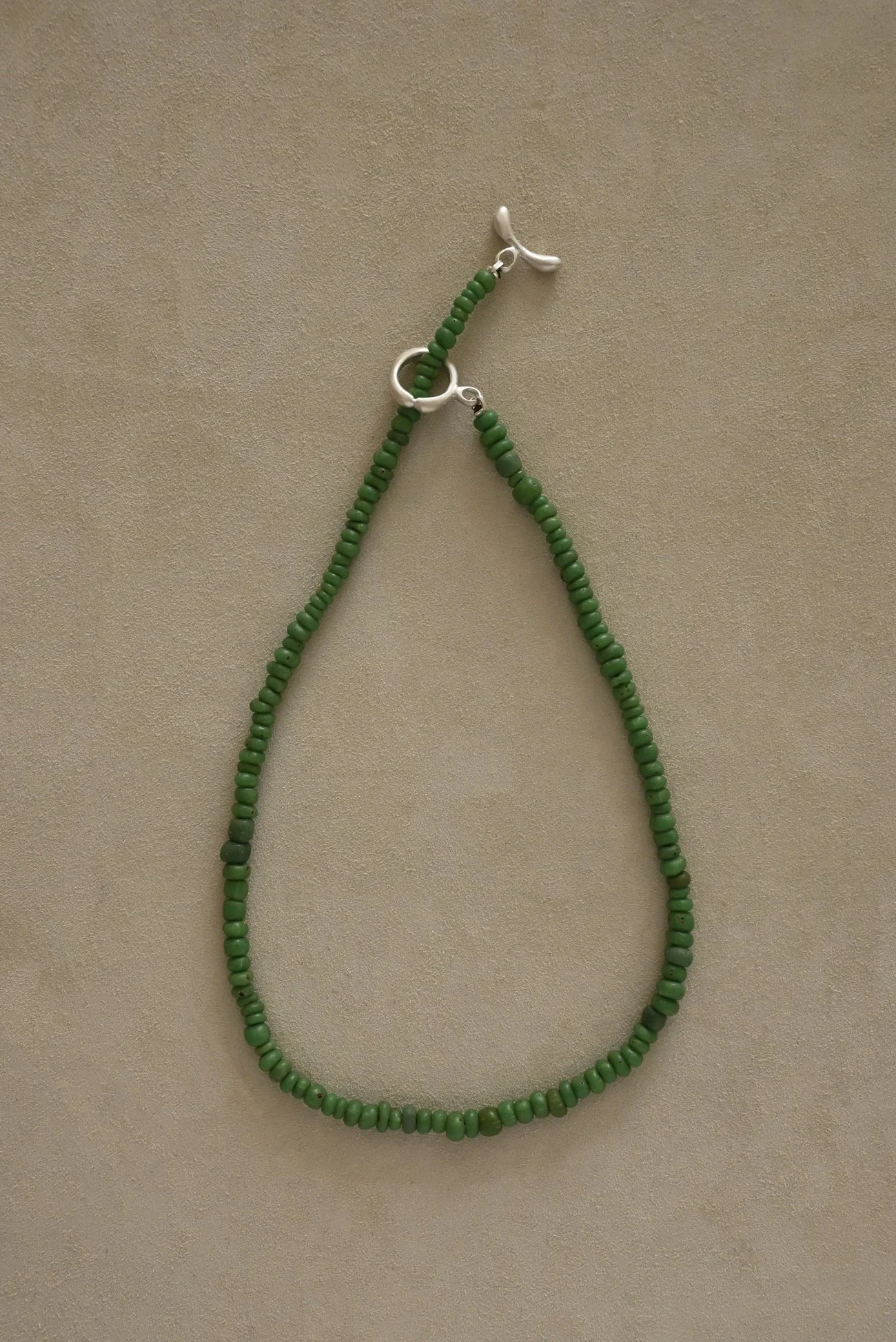 Vintage Green Indonesian Glass Bead Necklace | 16 Inches