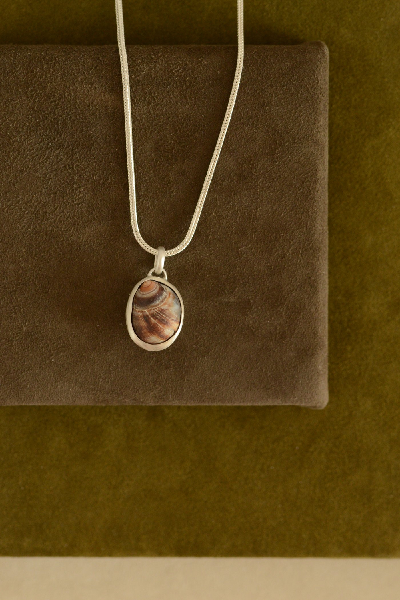 Dunton_Ellerkamp_Shell_Pendants_No_41-4.jpg