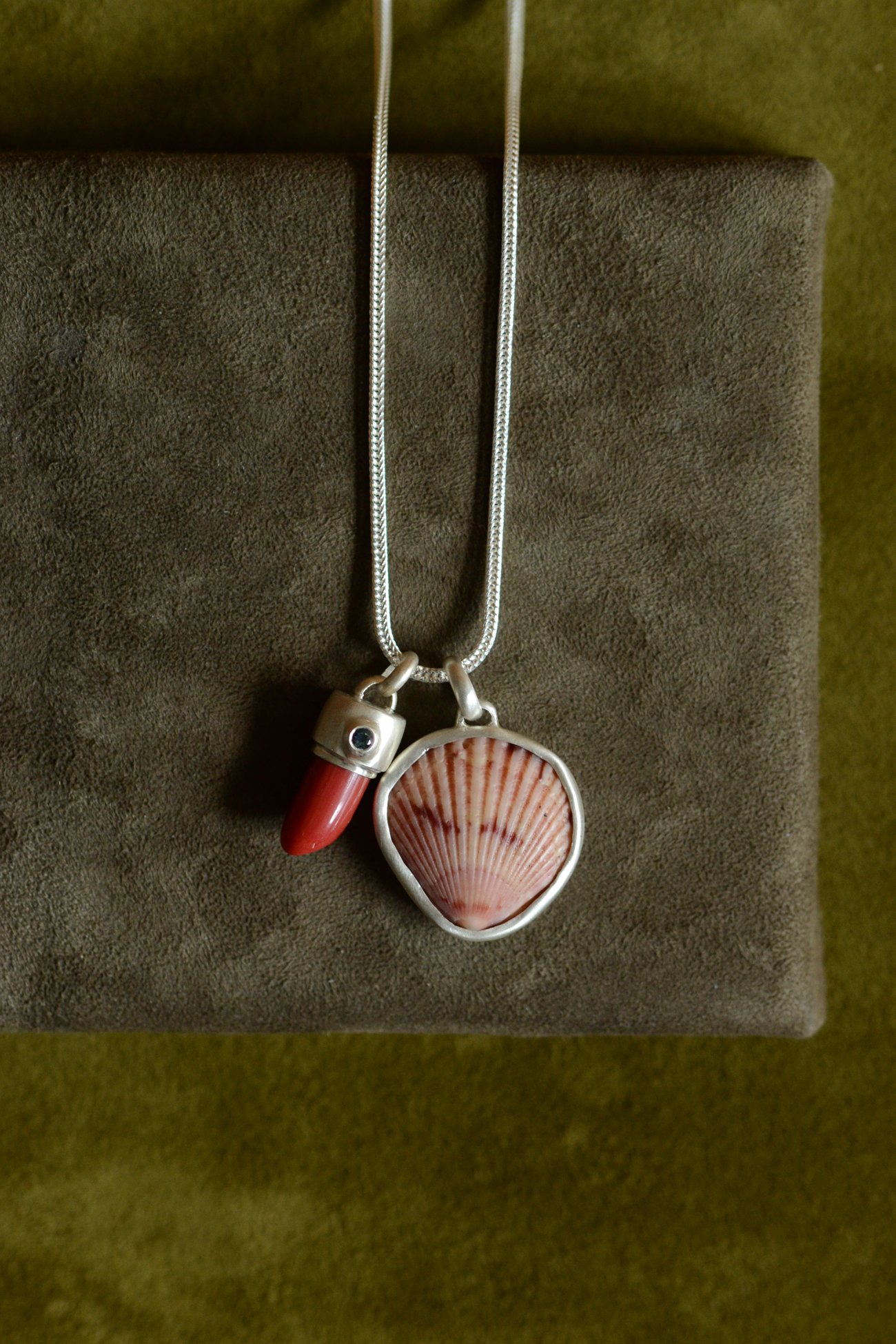 Dunton_Ellerkamp_Pink_Shell_Coral_Pendant_1.jpg