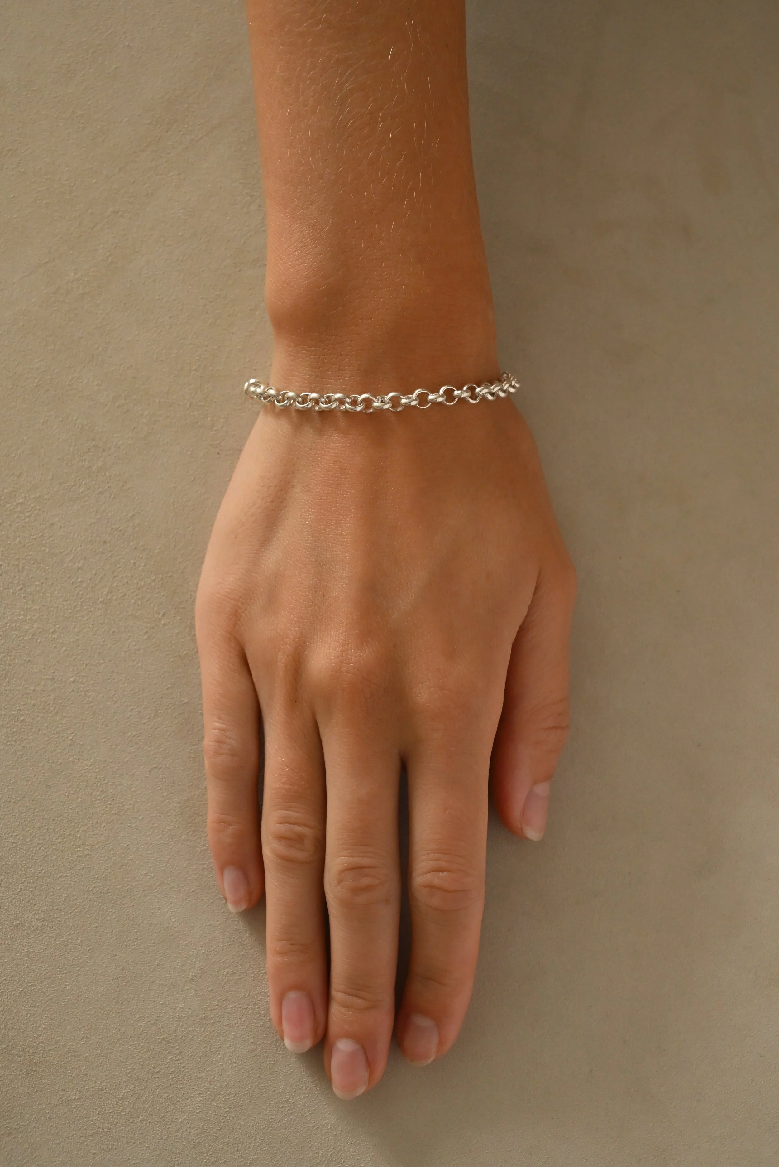 Dunton-Ellerkamp-Fall-Capsule-Collection-2026-Oliver-Bracelet-4-6mm-1.jpg
