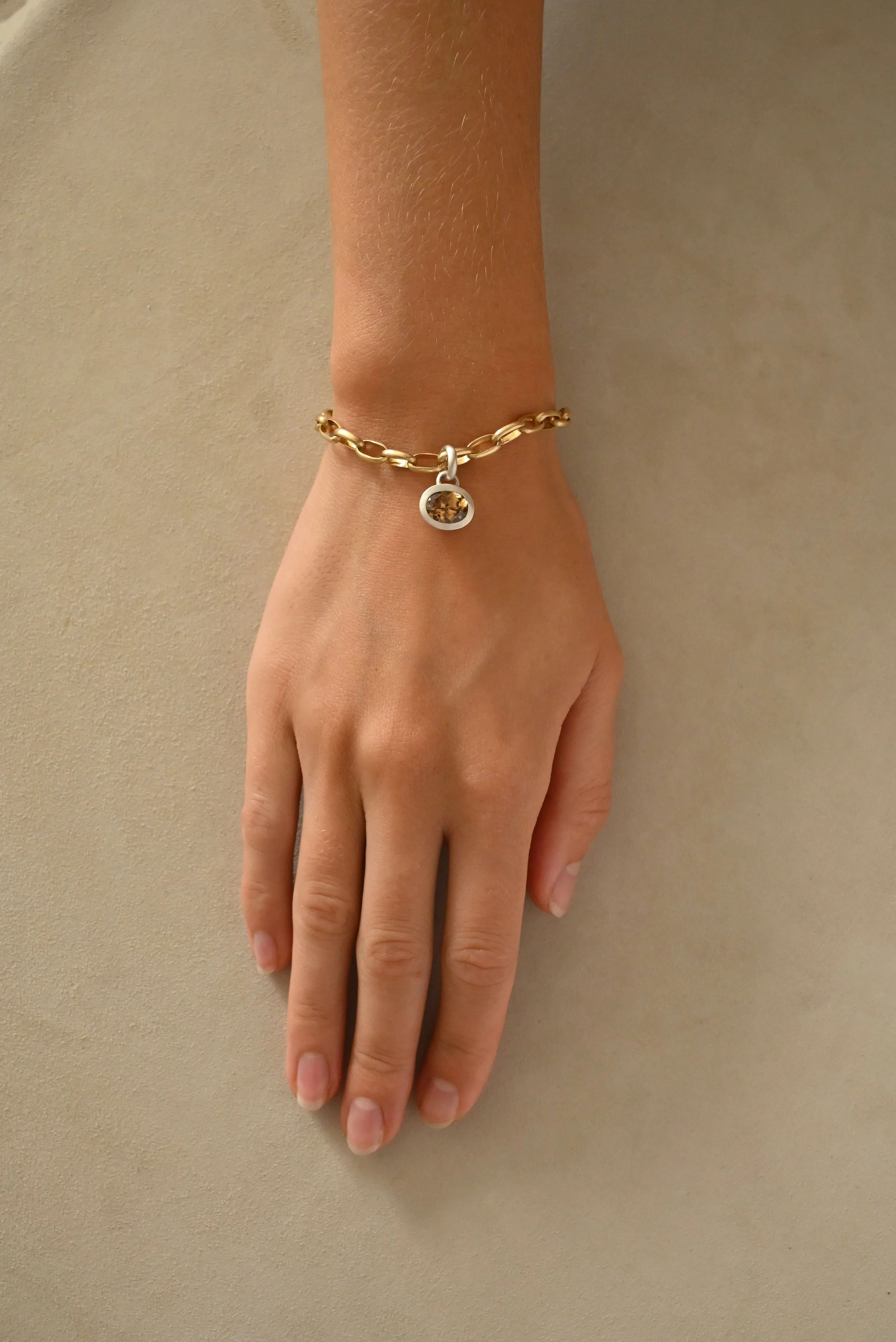 Dunton-Ellerkamp-Fall-Capsule-Collection-2026-Brown-Zircon-Pendant-1.jpg