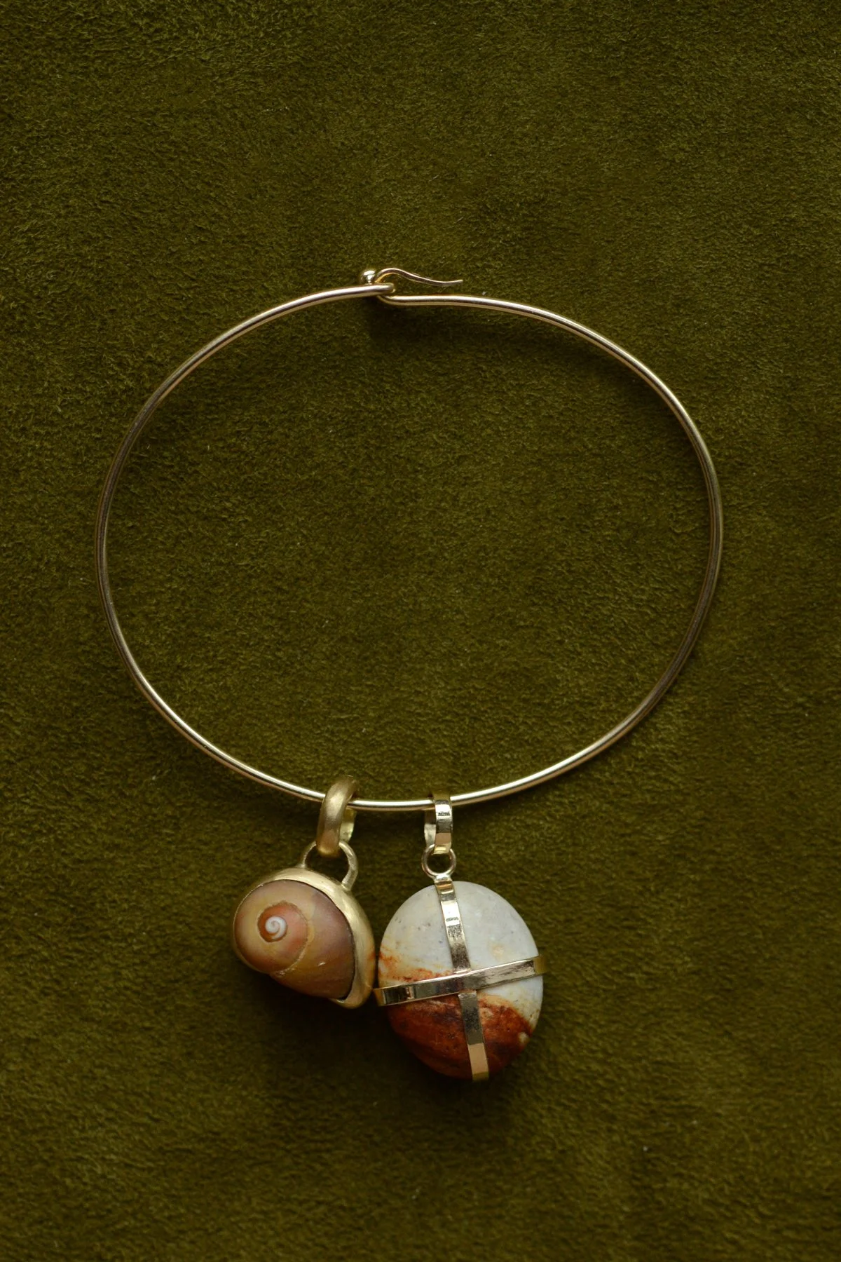 Dunton_Ellerkamp_Tension_Bangle_10.jpg