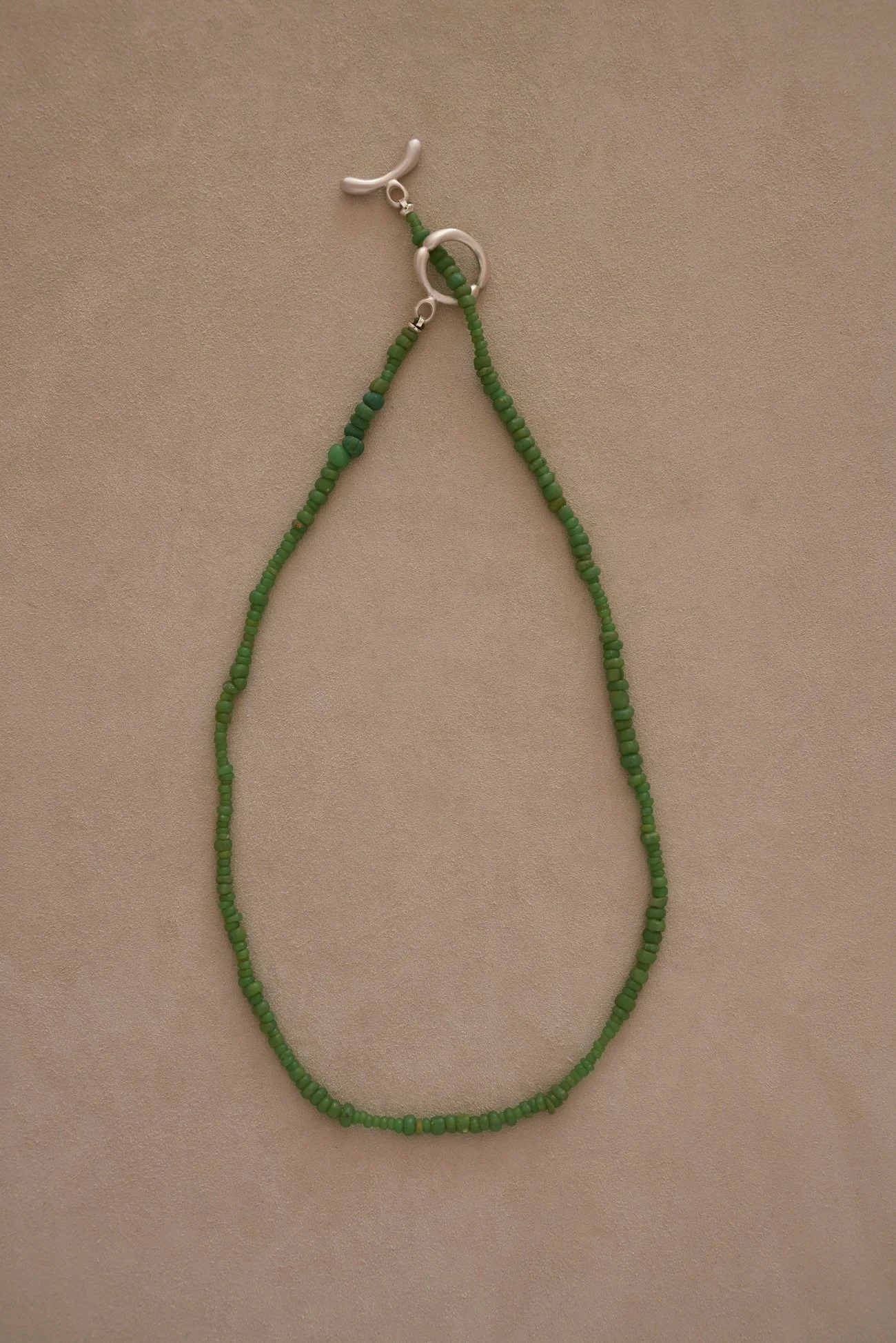 Vintage Green Indonesian Glass Bead Necklace | 16 Inches