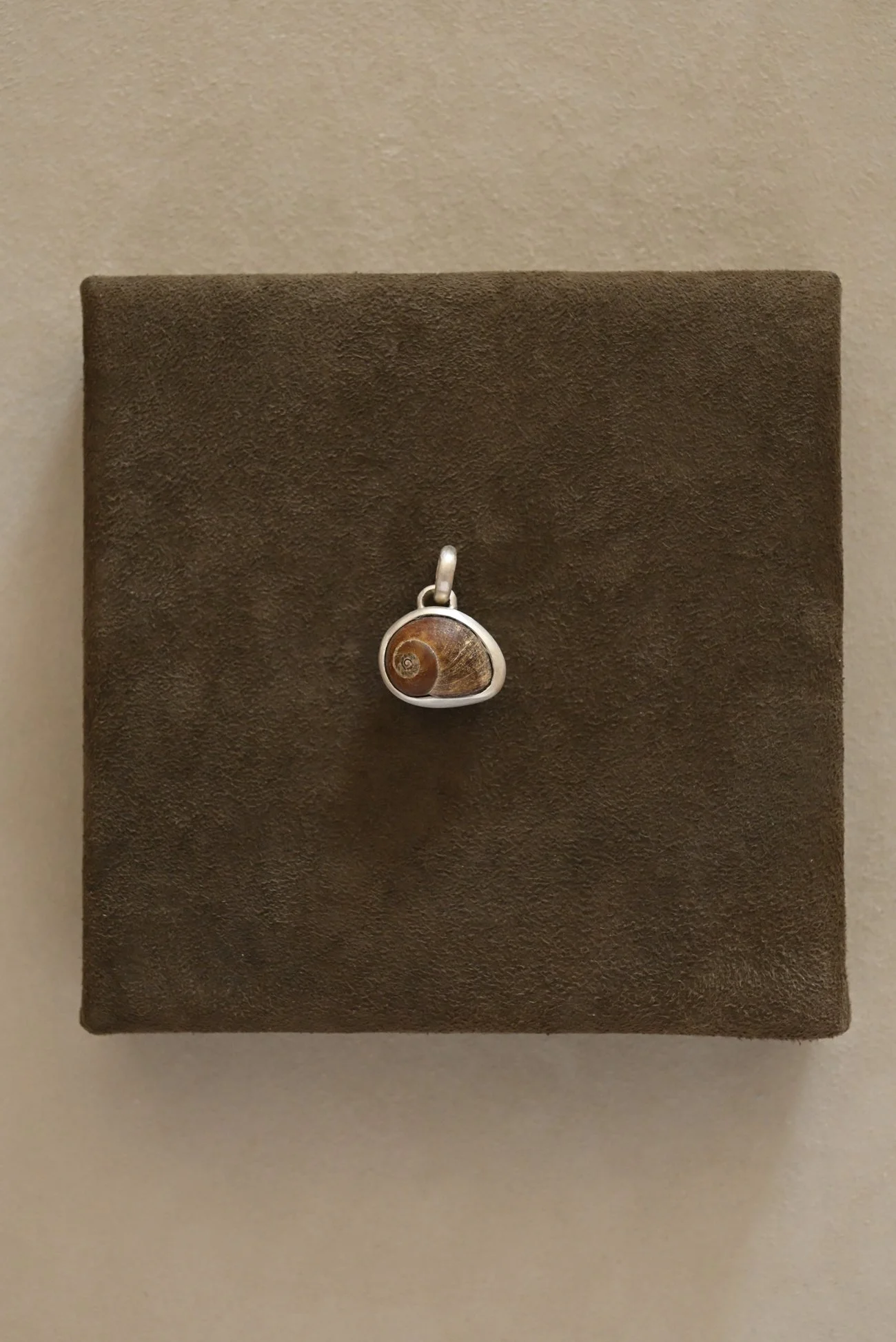 Shell Pendant No. 108