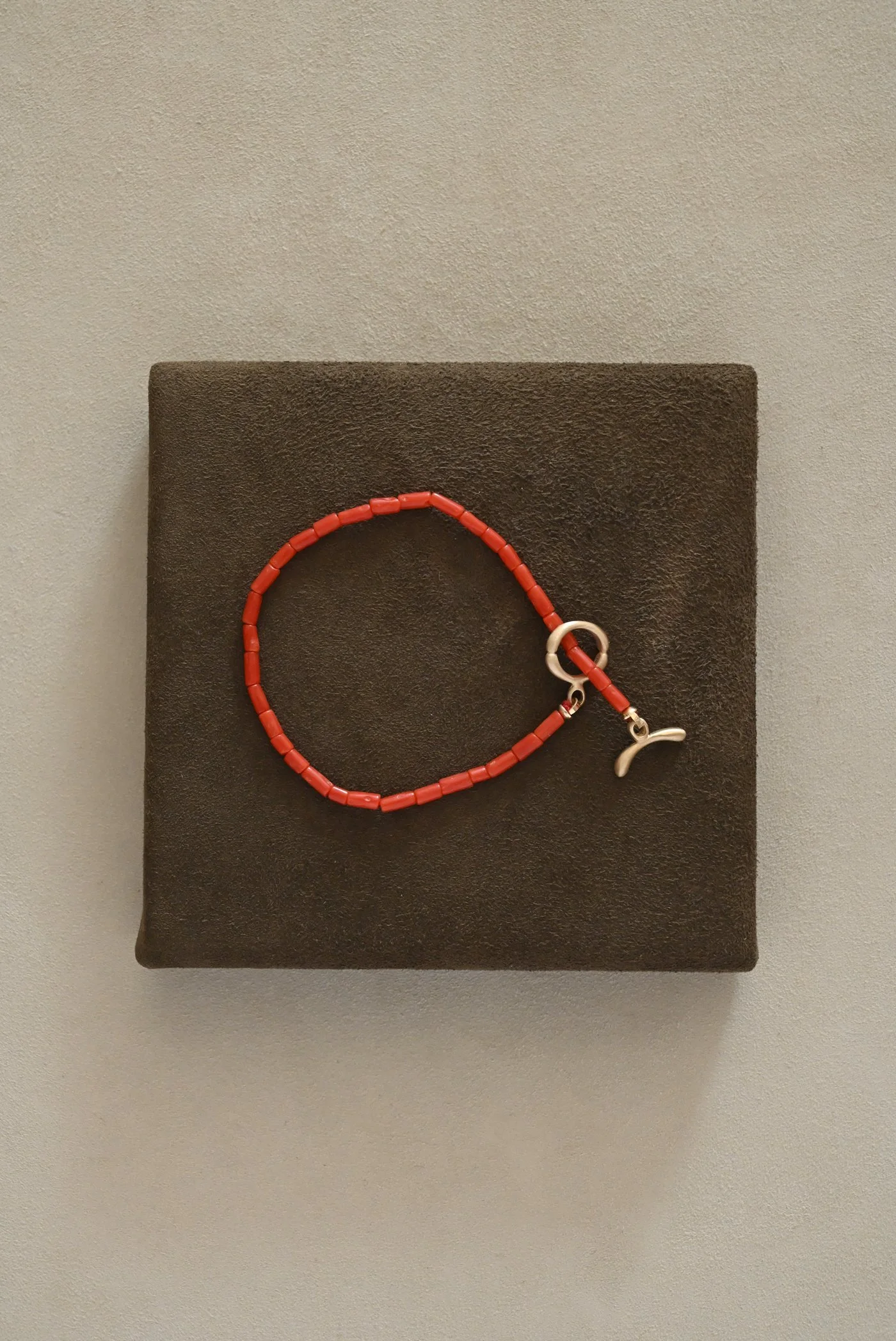 Dunton-Ellerkamp-Gold-Coral-Bracelet-1.jpg