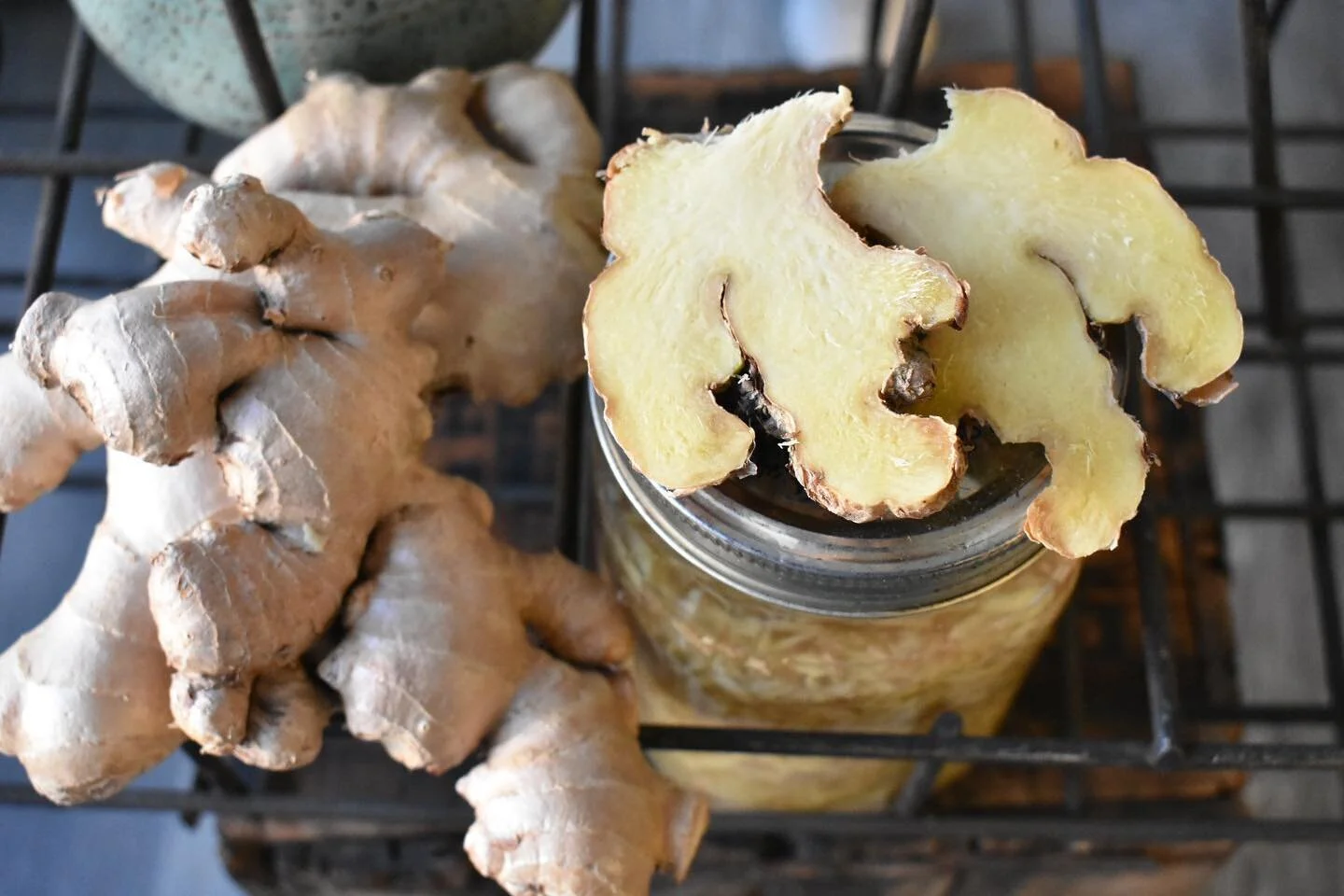 Let’s talk digestive aids:
•Digestive Enzymes- take before you eat. We recommend U.S. Enzymes Biome-xym.
•Ginger Tincture-get those digestive juices flowing. Ginger contains a bio active compound called Gingerol with antispasmodic a