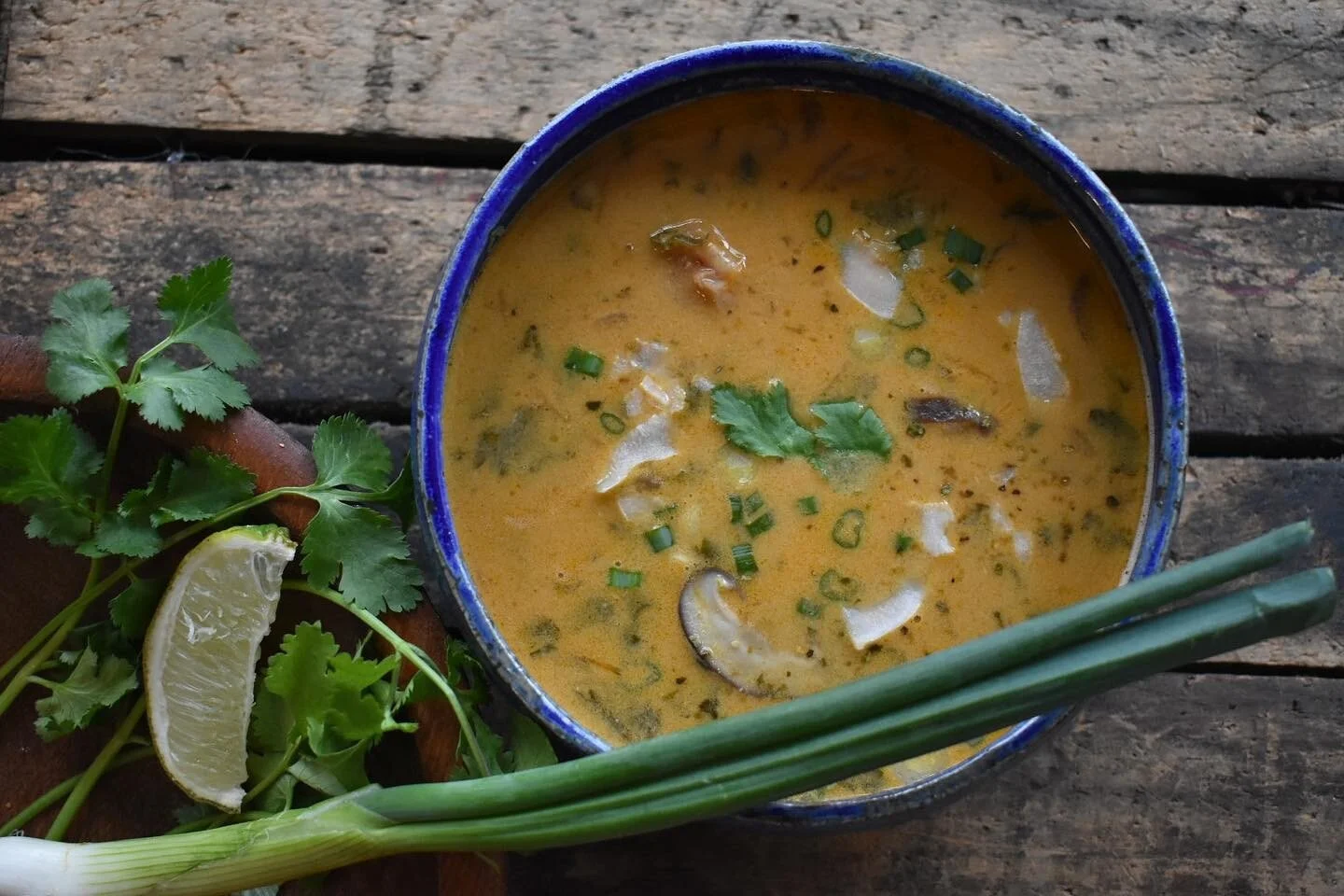 Coconut Shrimp Thai soup with shiitake mushrooms and nettles~
.
.
.
.
.
.
.
.
#integrativemedicine #integrativenutrition #nutrition #nutritionandwellness #health #healthandwellness