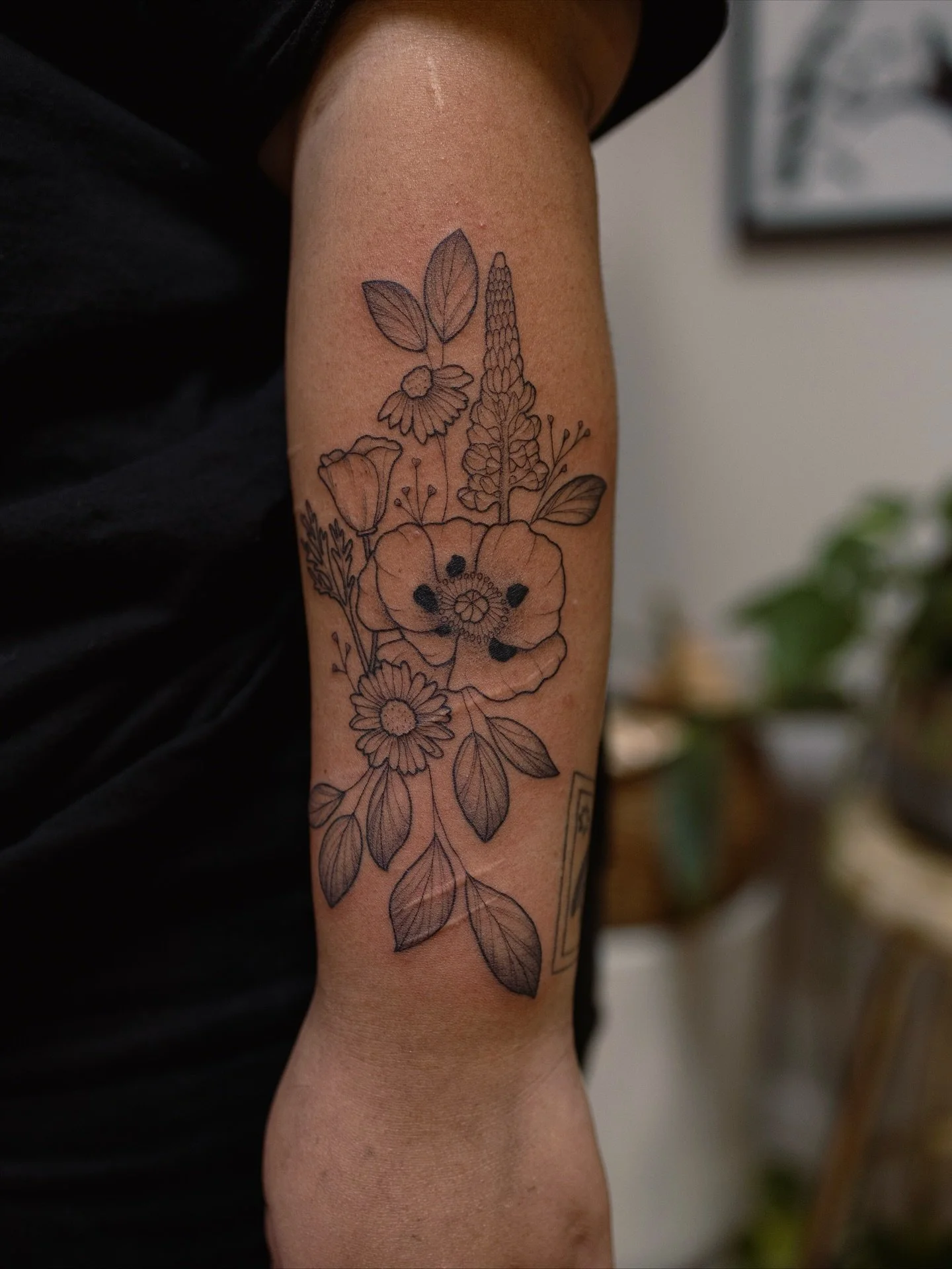 I&rsquo;ve been loving all the pieces I&rsquo;ve gotten to work on the last week🧡🌷 swipe through to see this round up of what I&rsquo;ve been up to!🌸🪲🦋