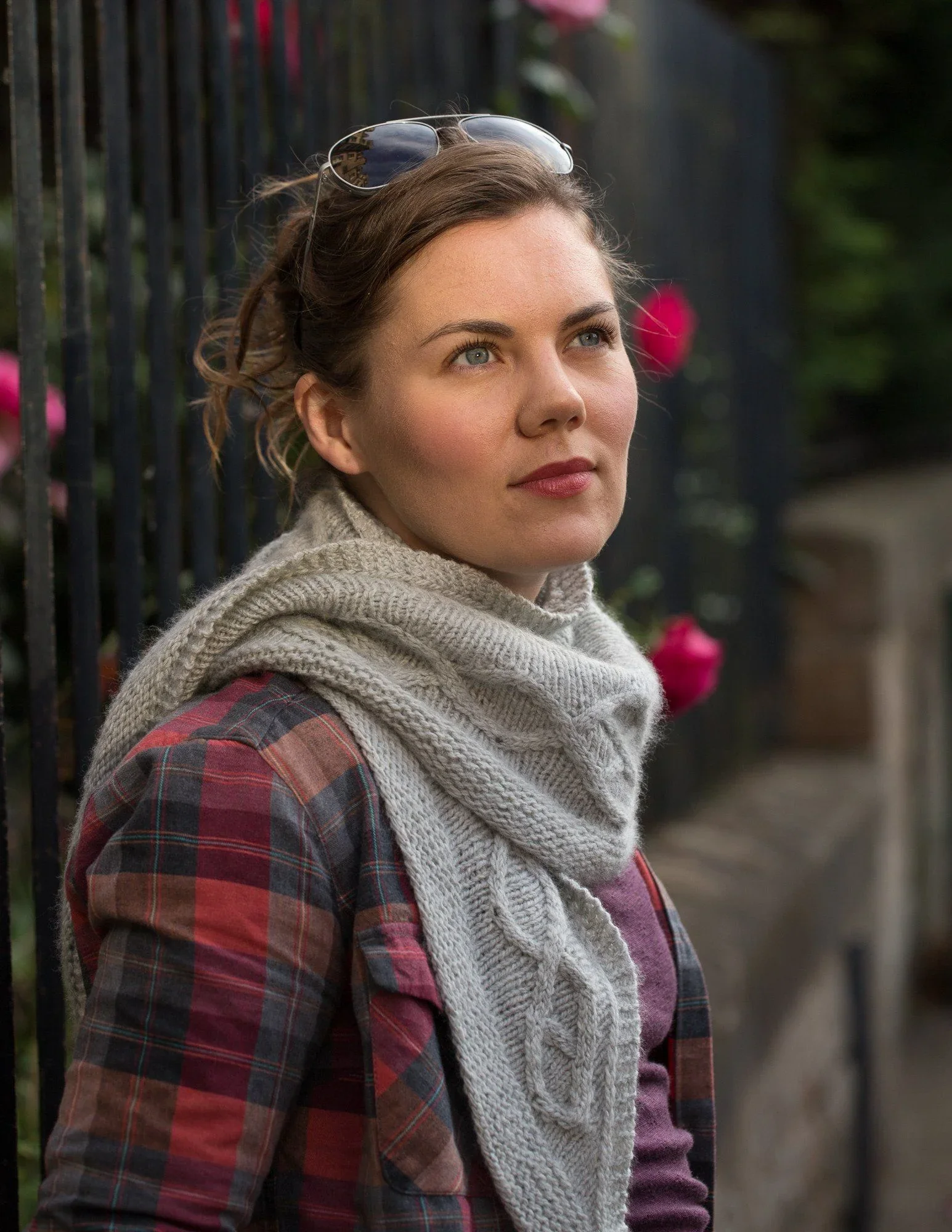 Liebevoll Cowl