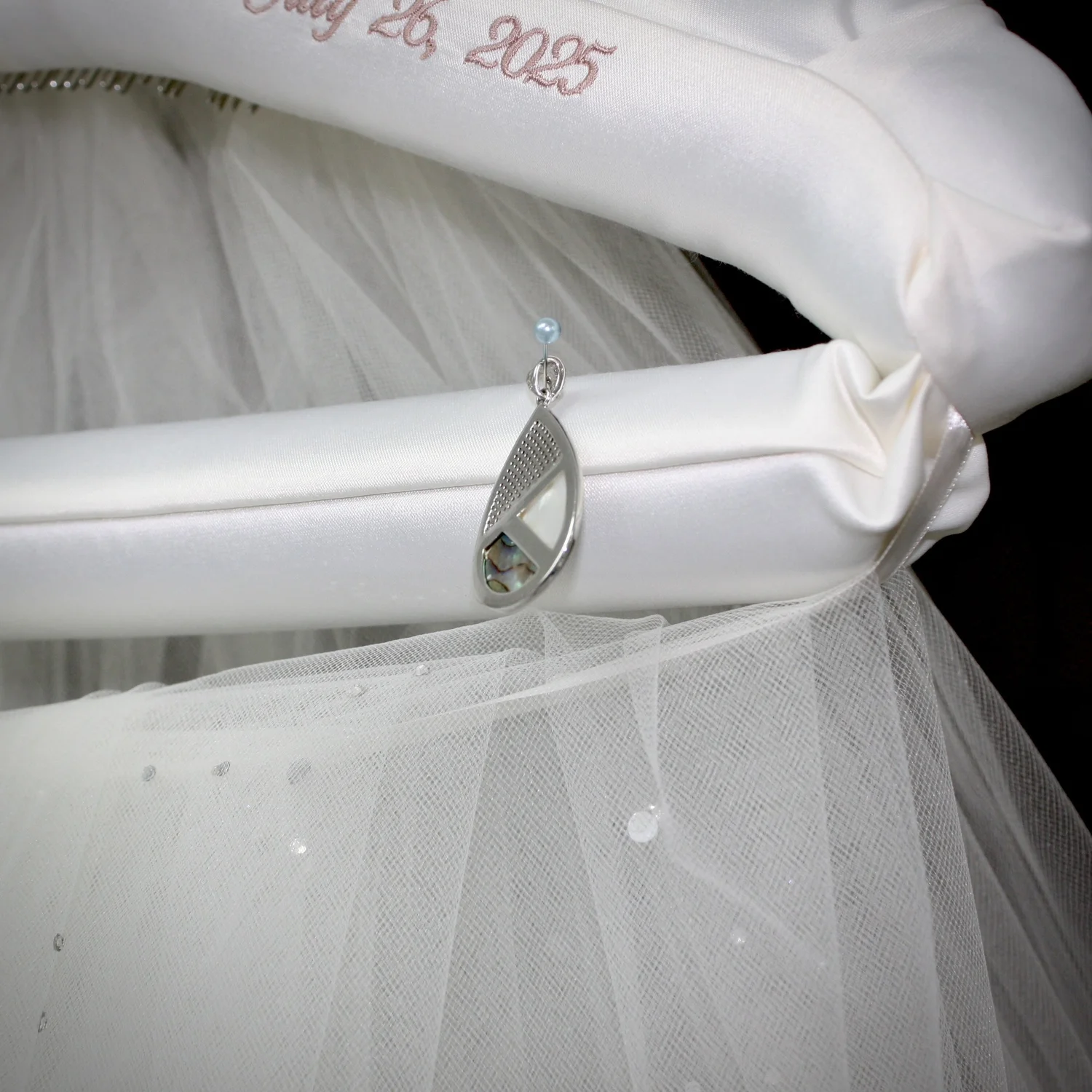 Veil & Veil Hanger Veil Holder – Kolbe & Co main image 2