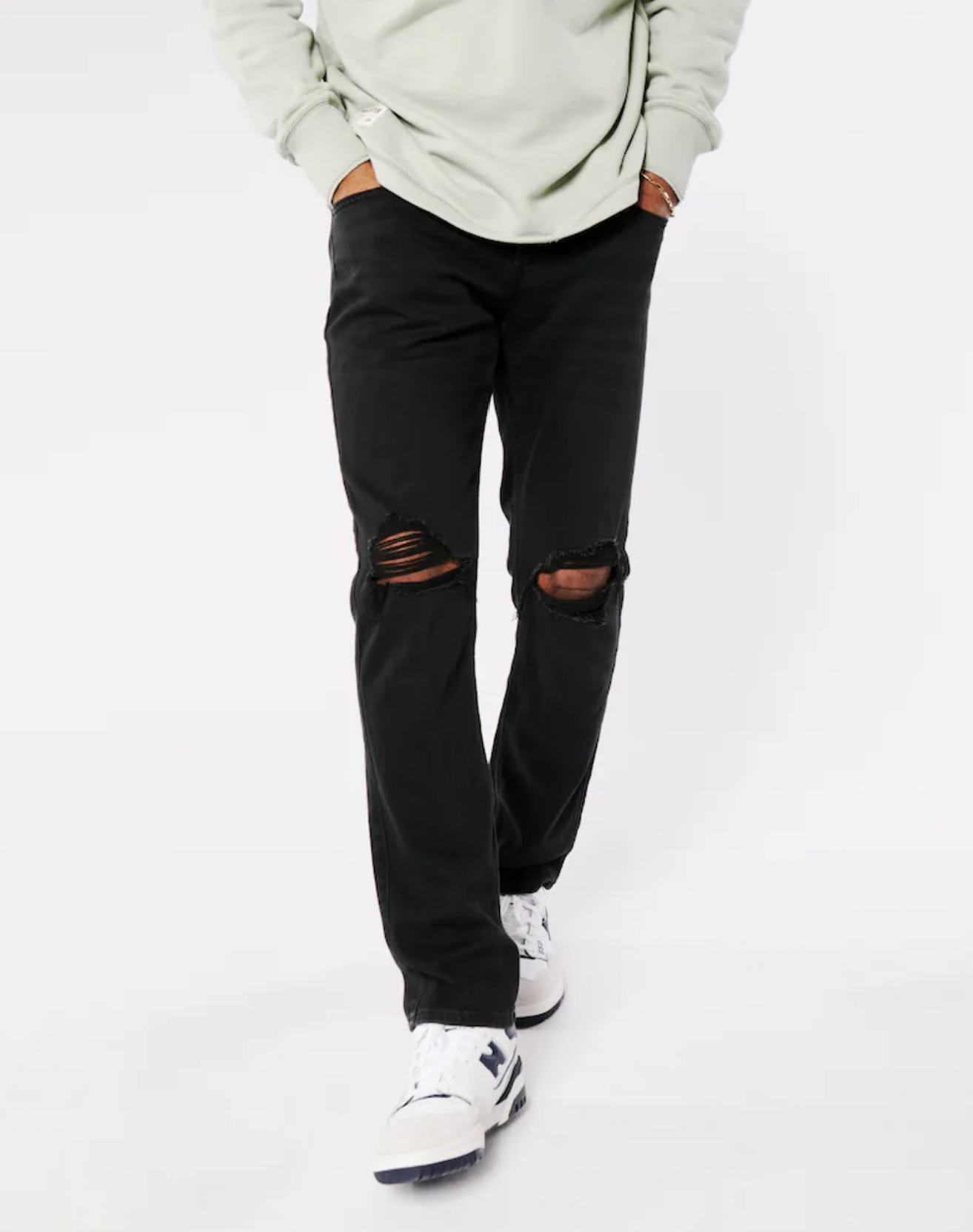 Blk LW On Body 2.png