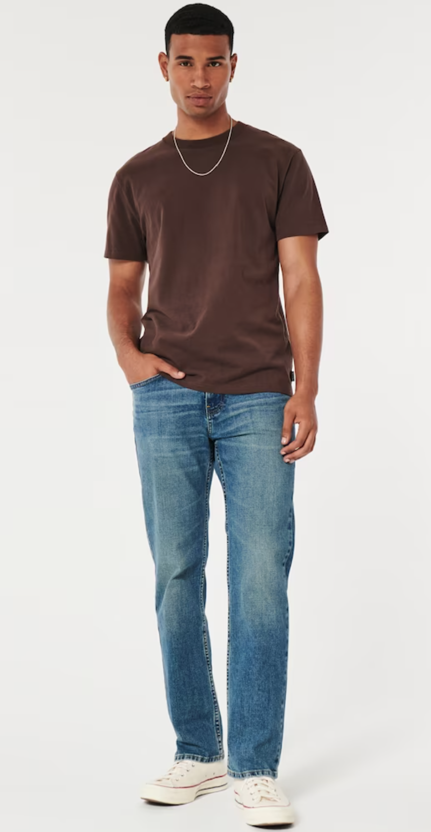 medium straight full body .png