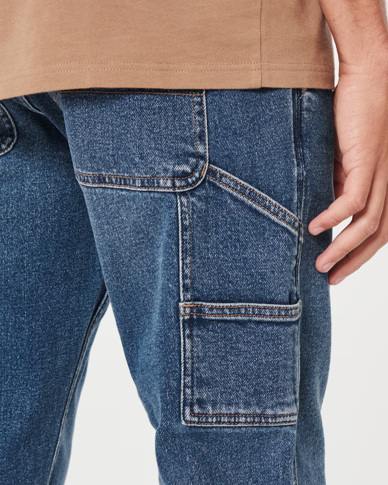 medium carpenter detail.png