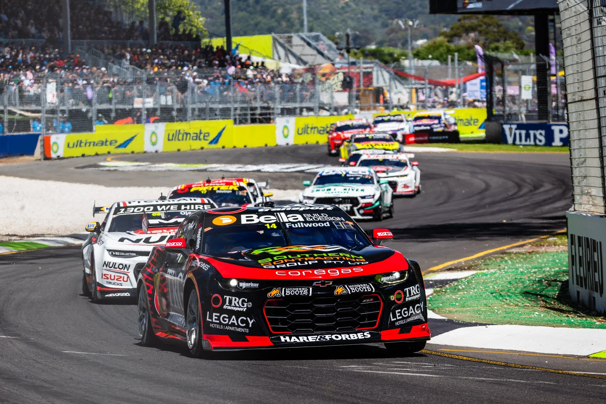 Brad Jones Racing celebrates two top-ten finishes in final race of Supercars season