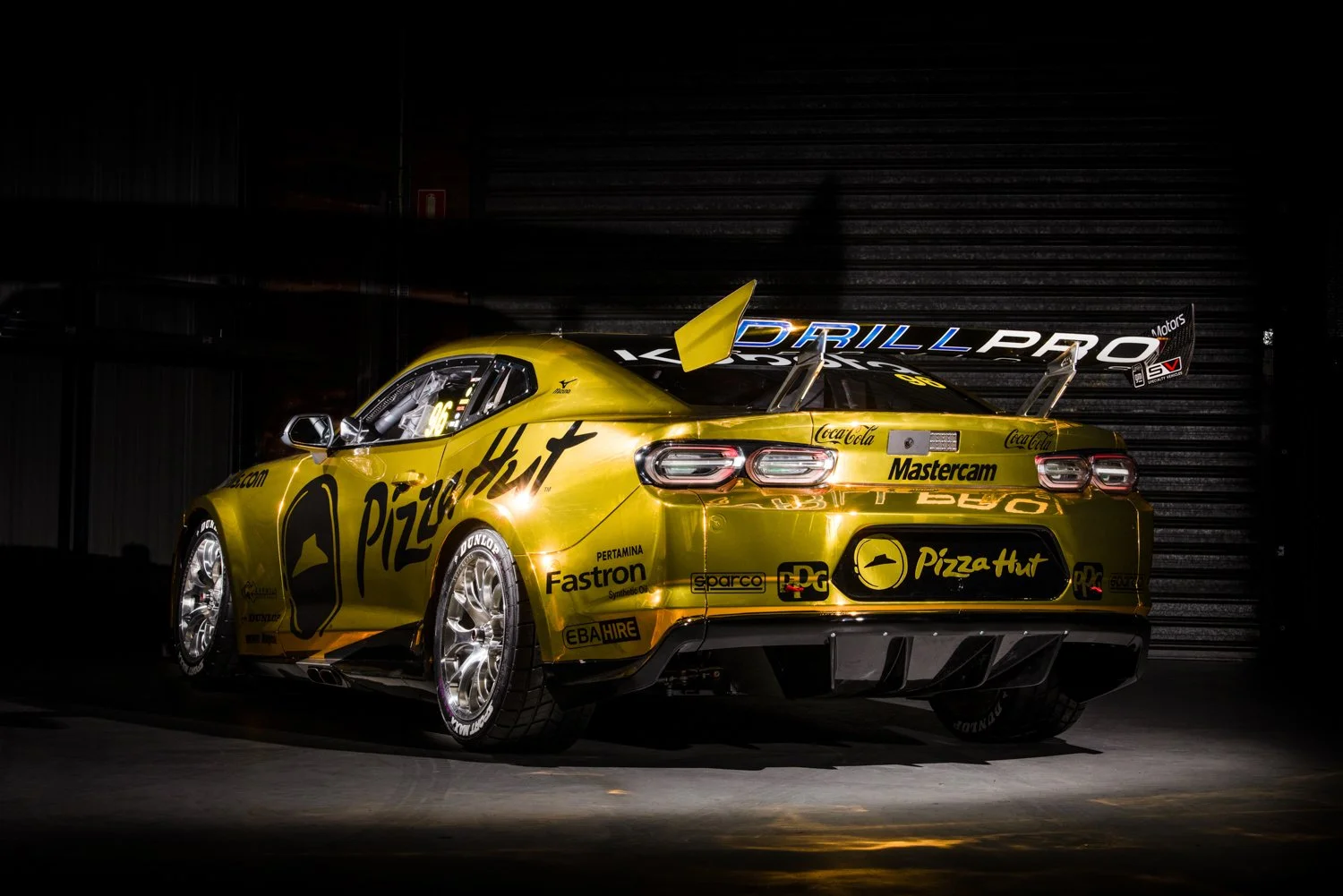 Goldlivery-4.jpg
