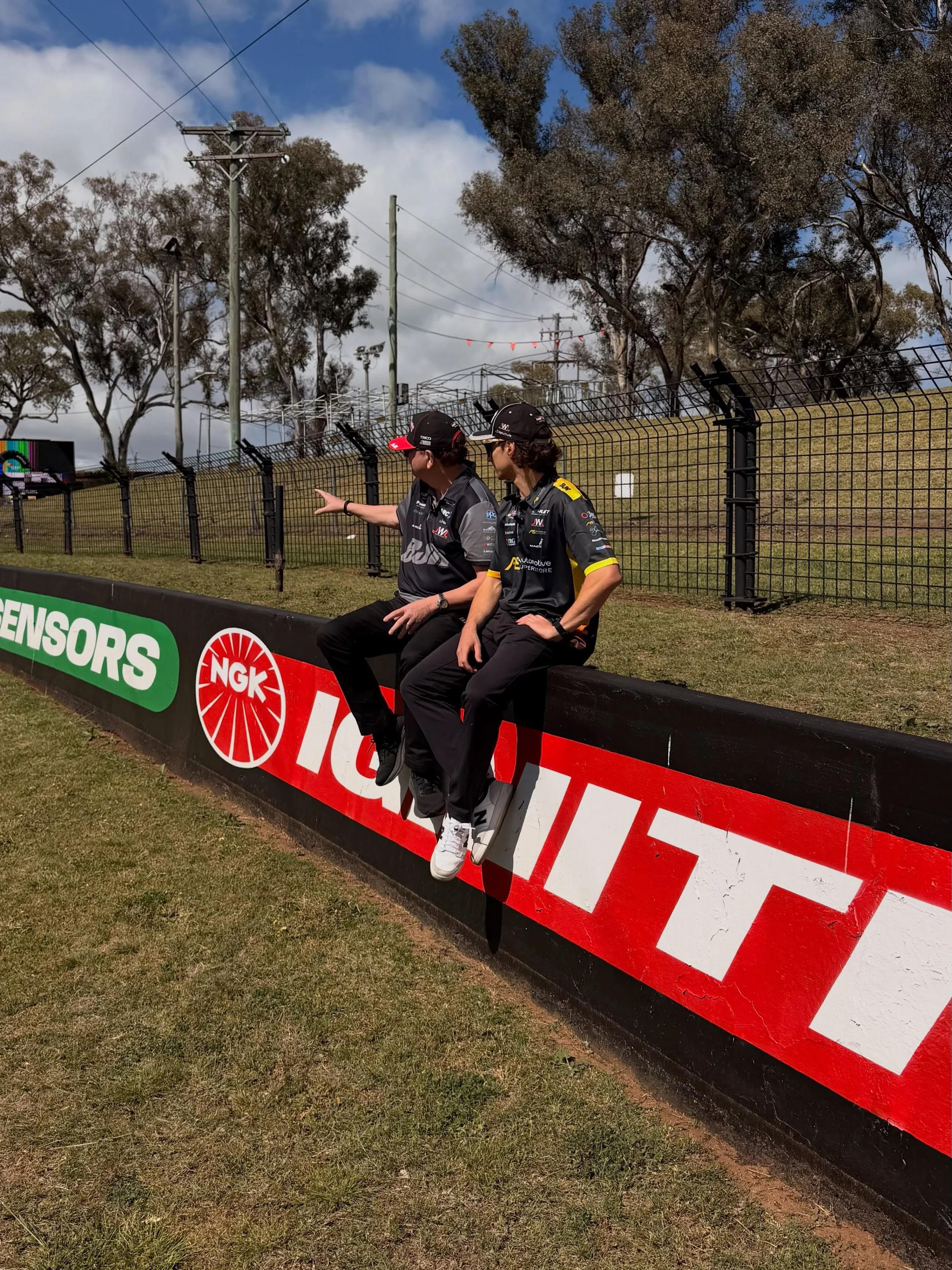 Clearing our admins phone after Bathurst 

Team Toyota coming together to build a marquee 

Good job boys

Brad and Macca gift the guys at Canpole Corner some beers (they probably didn&rsquo;t need them)

Thanks for having us guys!!

When Bryce wasn&