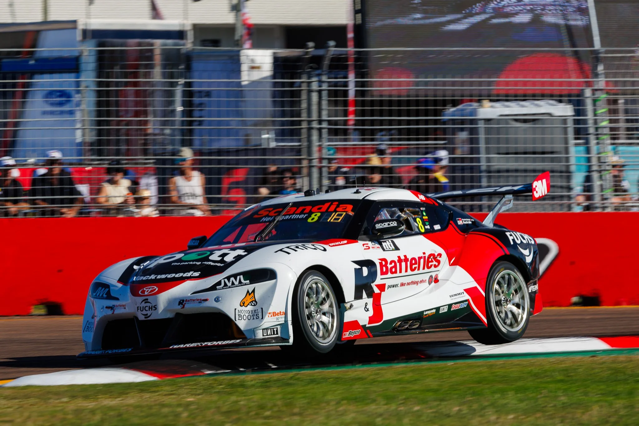 stronger Qualifying, tough Sunday race for Brad Jones Racing