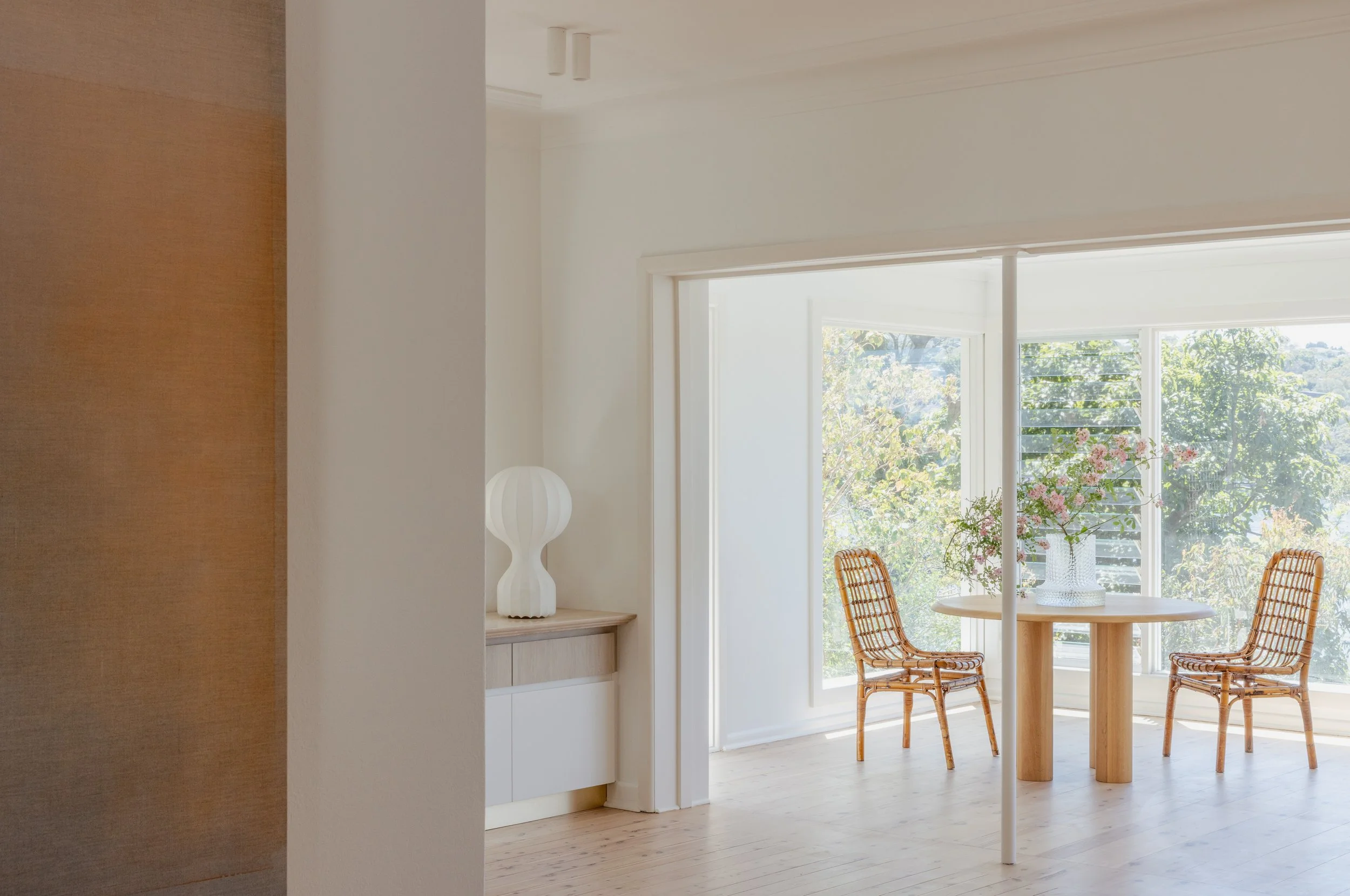 Dining with waterviews