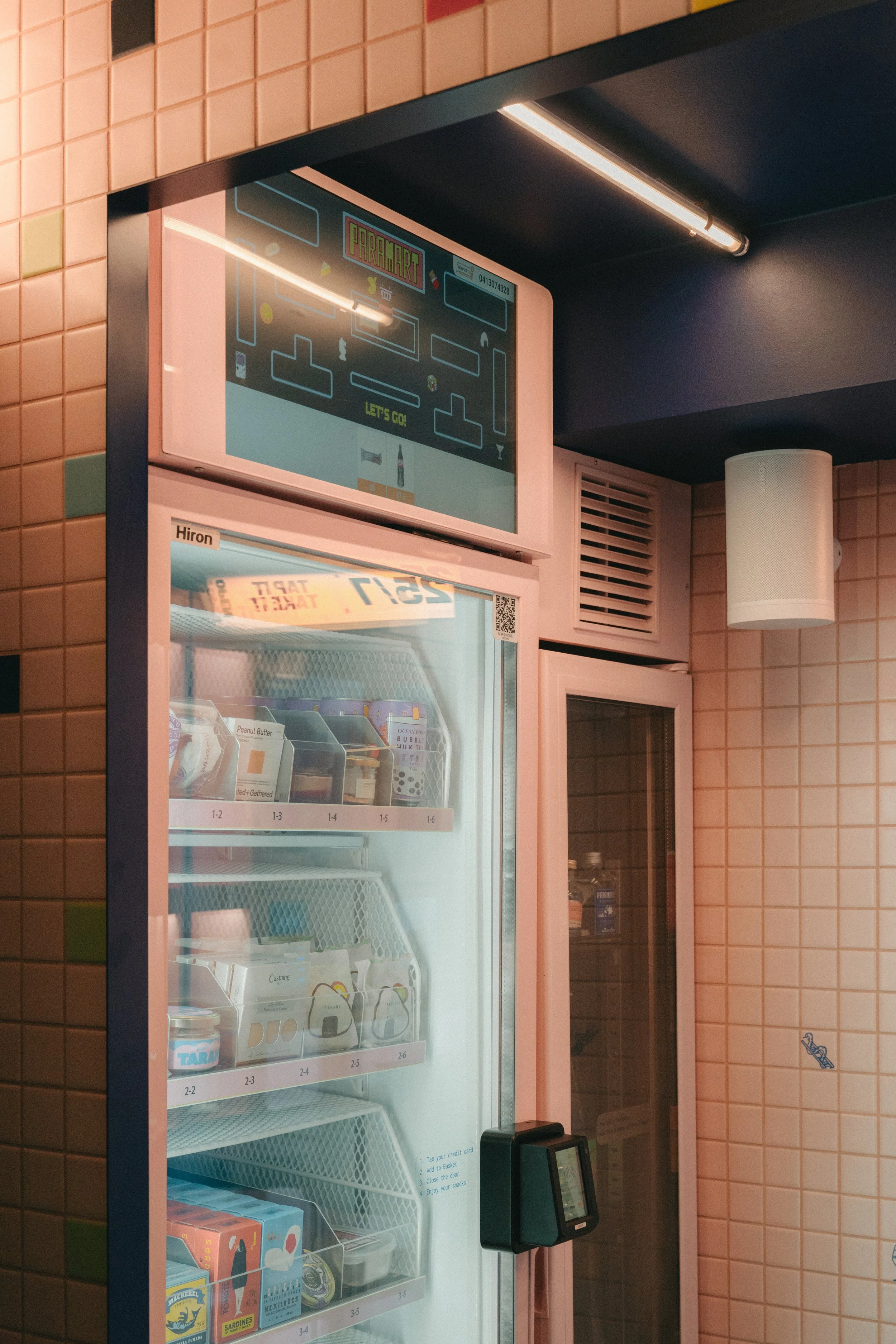 PHH - Paramart Vending Machine and Neon