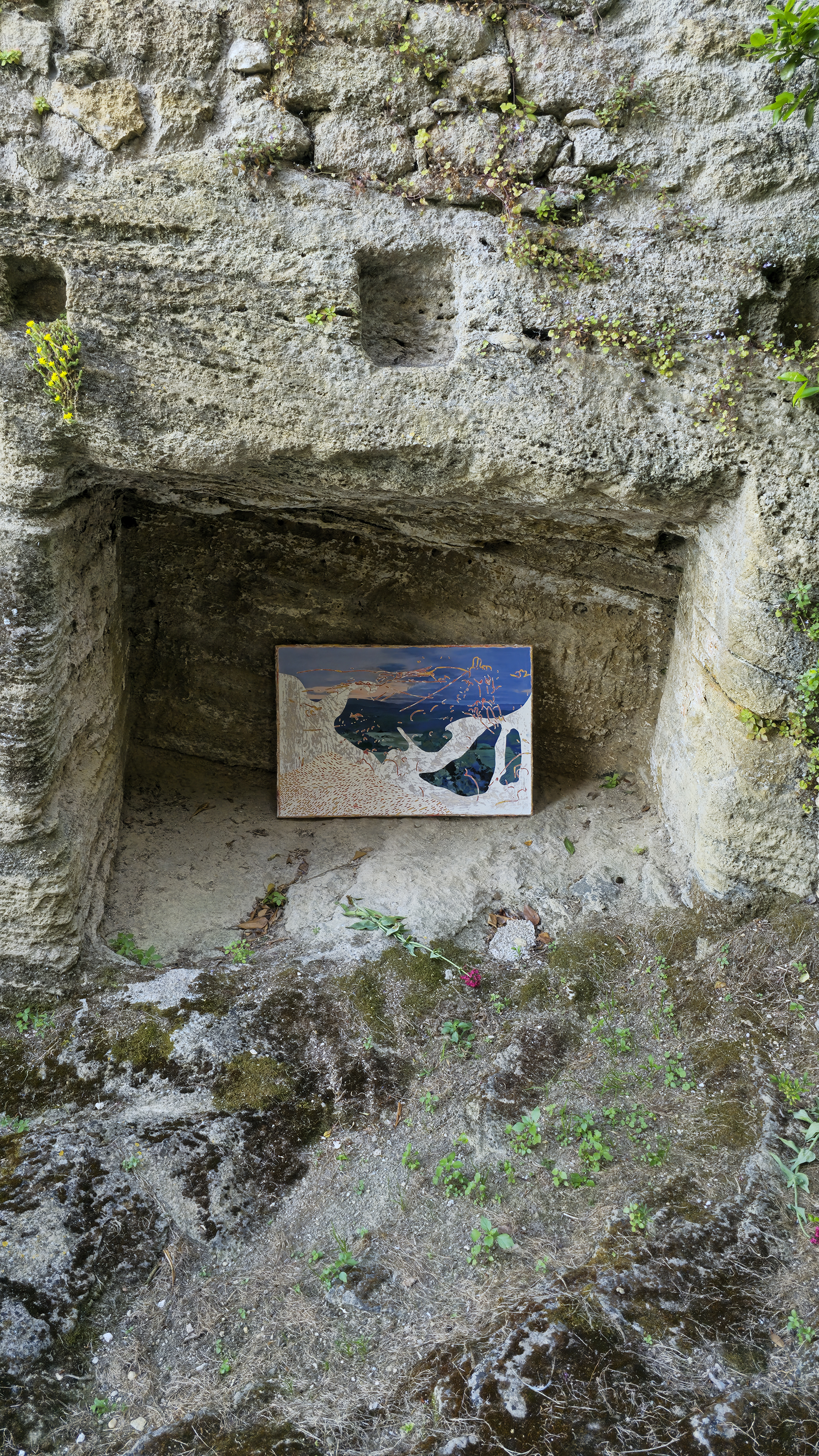 Empire_cave1.png