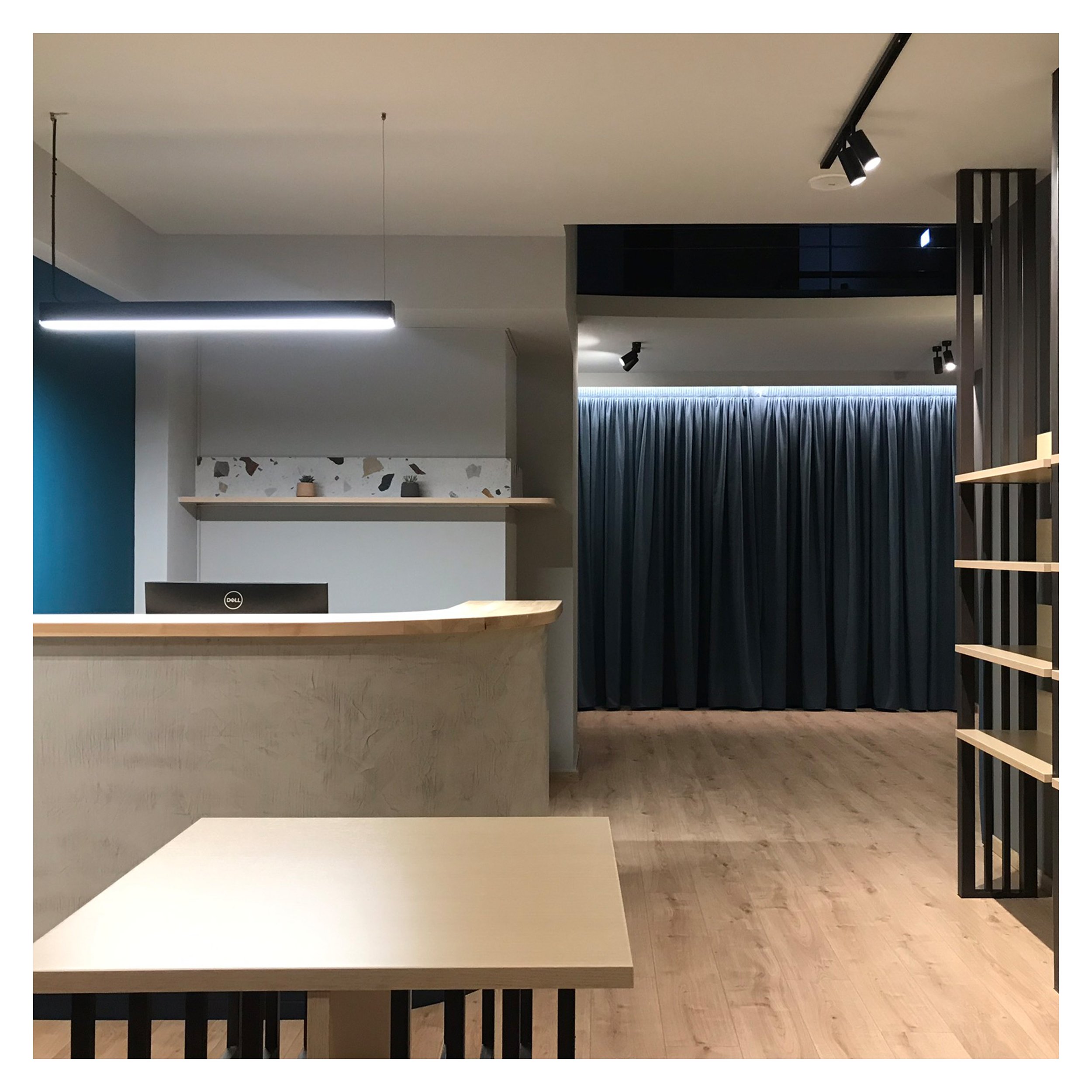 VIEW OF THE SERVICE COUNTER