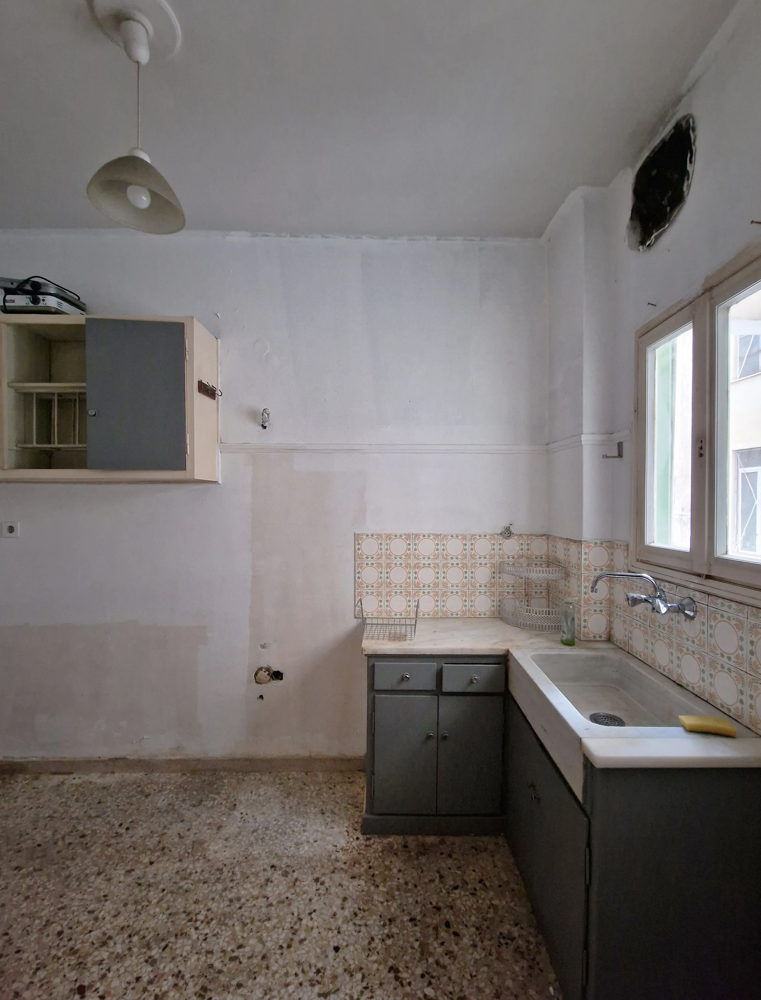 ΑΡΧΙΤΕΚΤΟΝΙΚΟ ΓΡΑΦΕΙΟ CURBA STUDIO RENOVATION ARCHITECTURE DESIGN KITHEN ΑΡΧΙΤΕΚΤΟΝΙΚΗ ΑΝΑΚΑΙΝΙΣΗ ΣΧΕΔΙΑΣΜΟΣ ΚΟΥΖΙΝΑΣ 