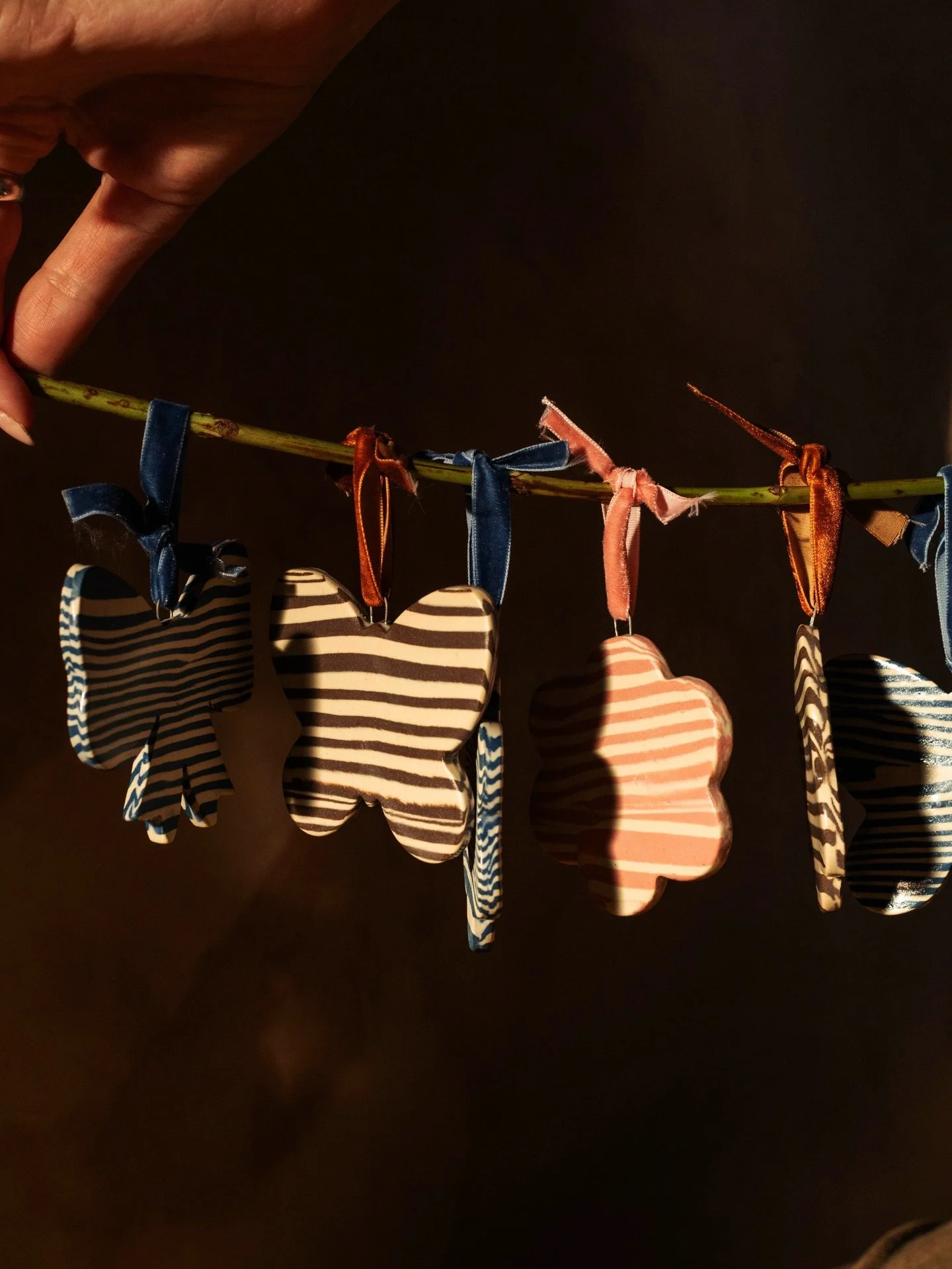 Butterfly, bow and flower striped decorations for the tree, or as a little love token. Available on my website and to shop irl at @betterthingslondon 🎄

Photos by beautiful @indiaaascarlett 📸