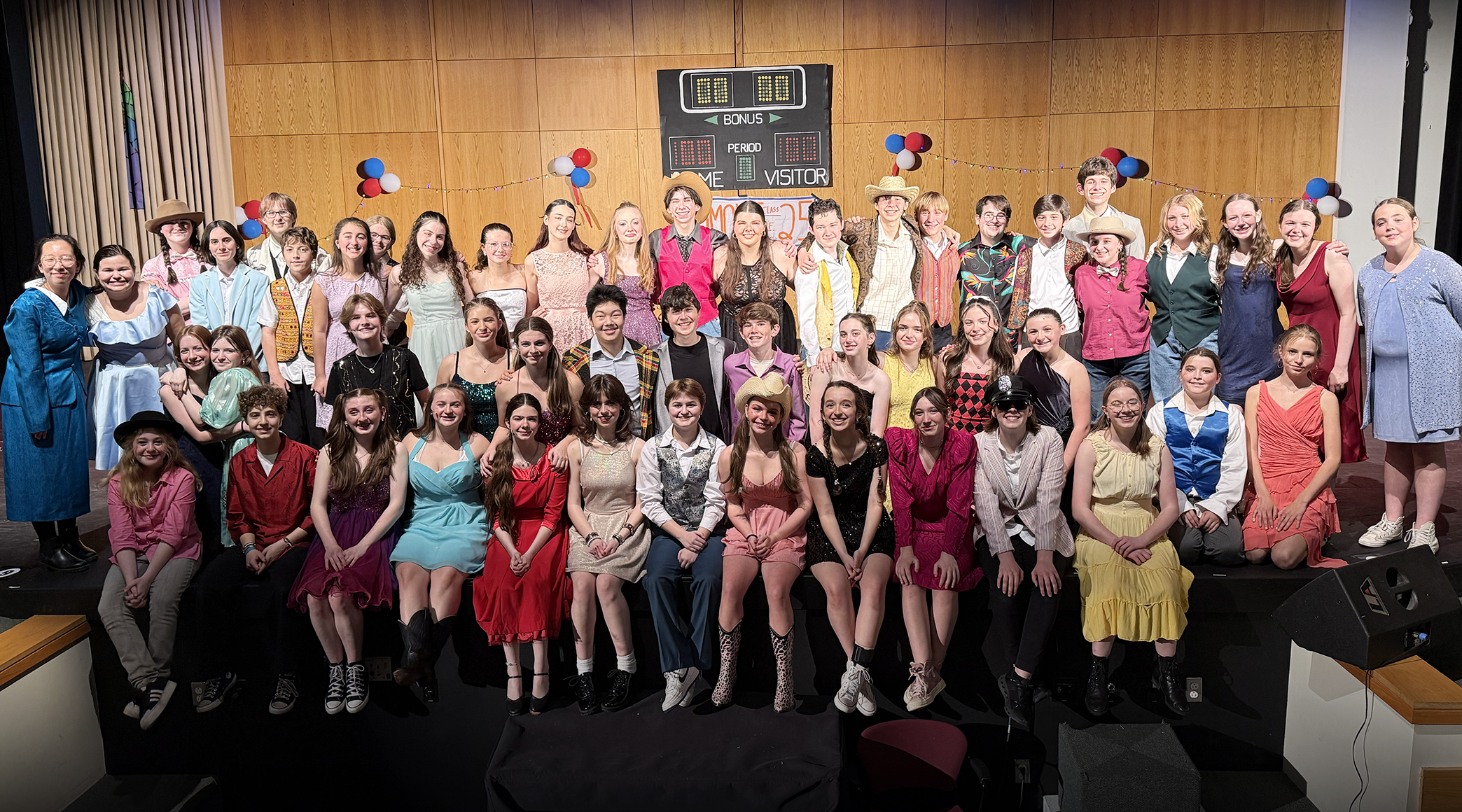 footloose group2.png