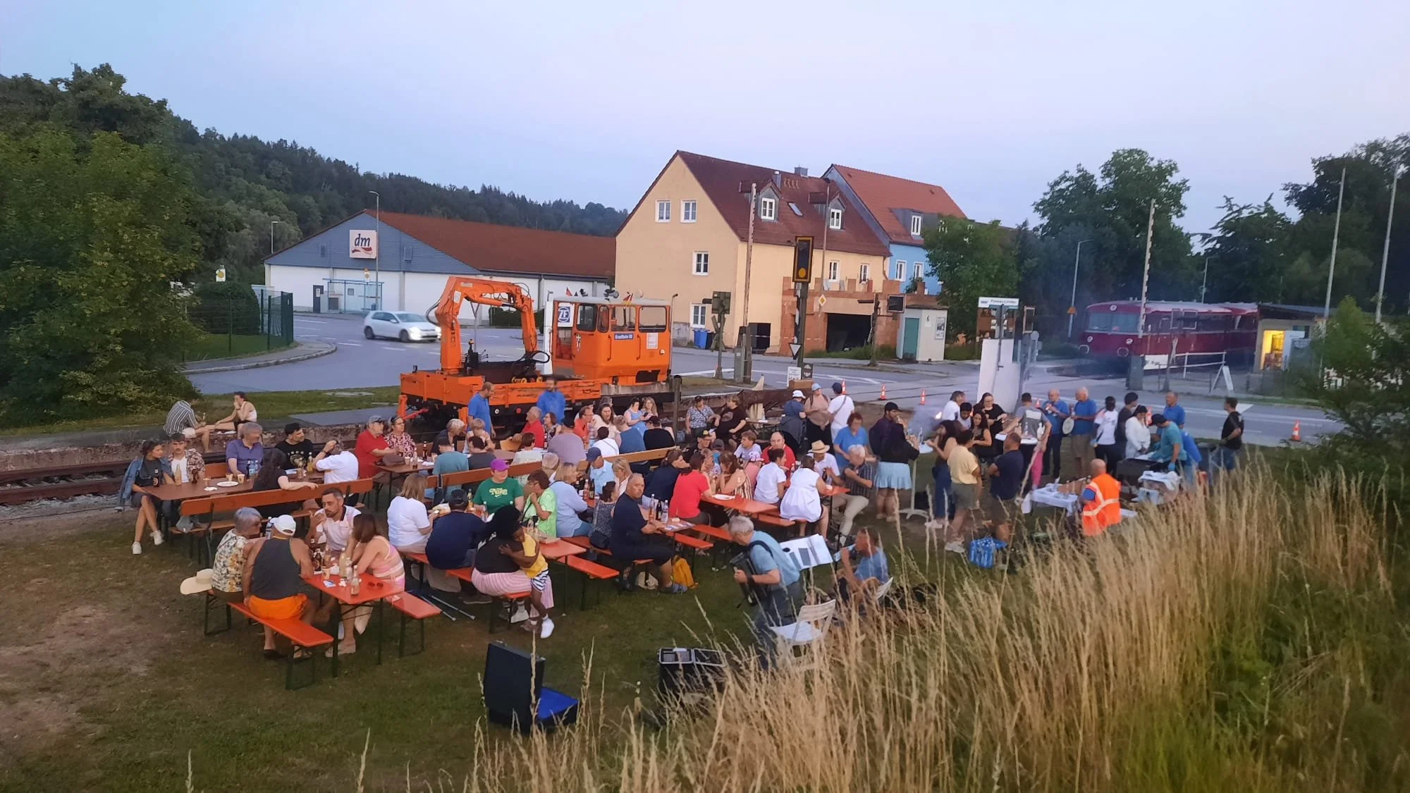 Sommerbeginn: Begeistert von Stadt und Bahn