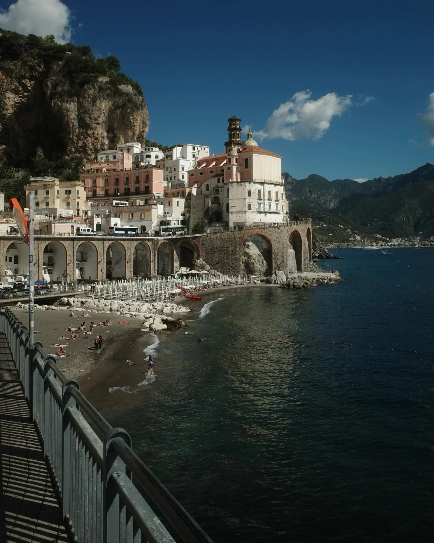 &hellip; 🤷🏻&zwj;♂️